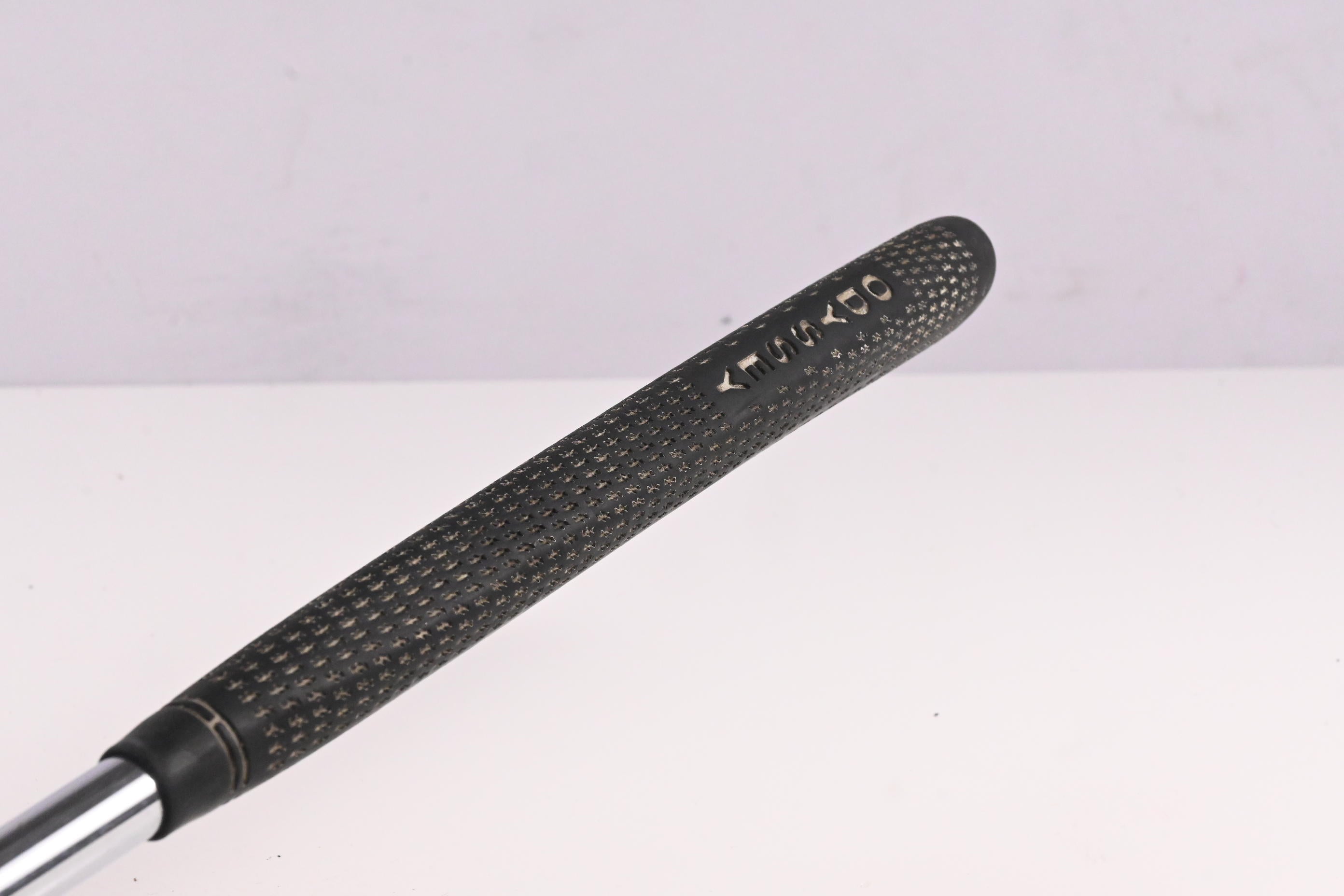 Odyssey White Hot #4 Putter / 34 Inch
