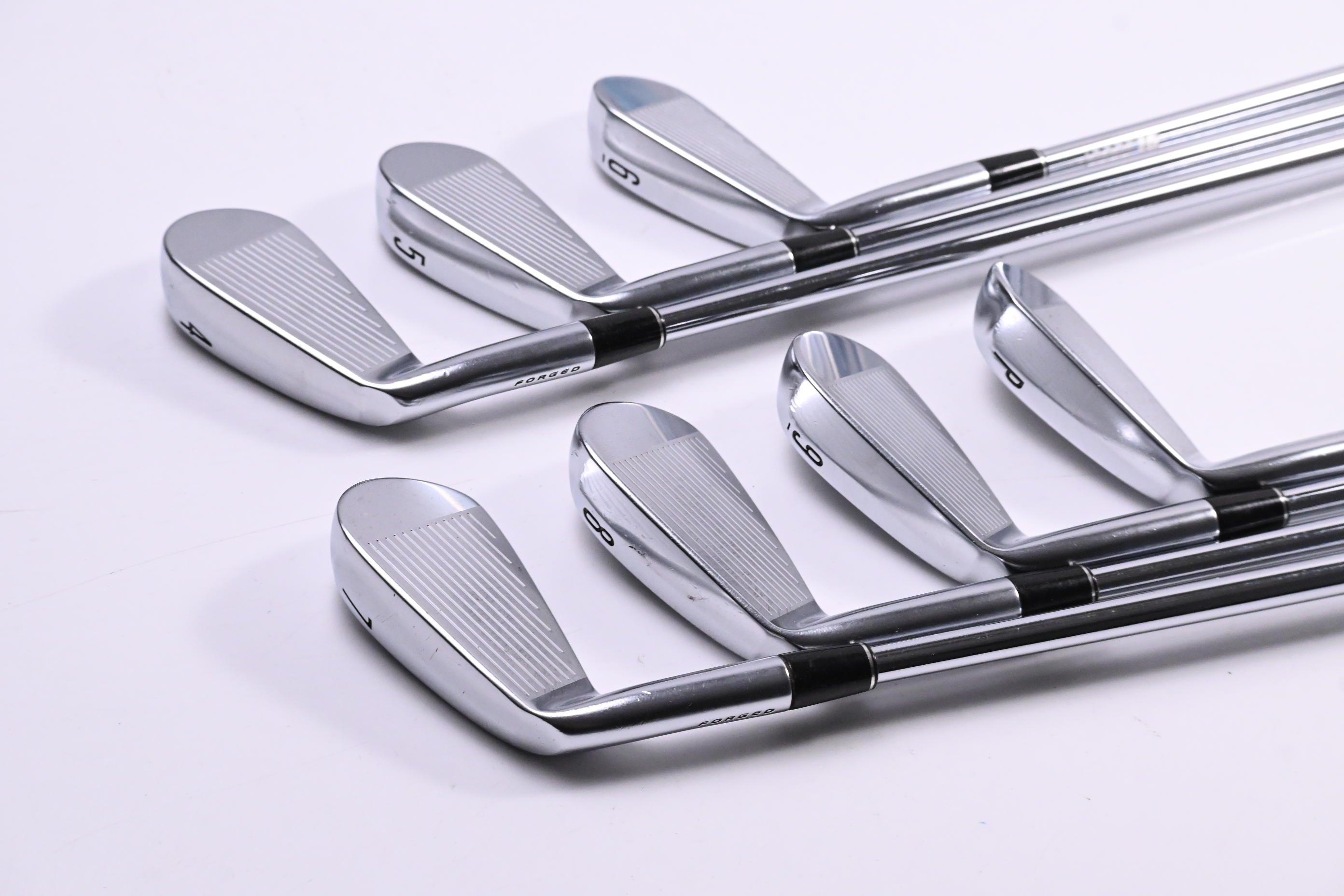 Srixon ZX5 Irons / 4-PW / Stiff Flex N.S.Pro Modus³ Tour 120 Shafts