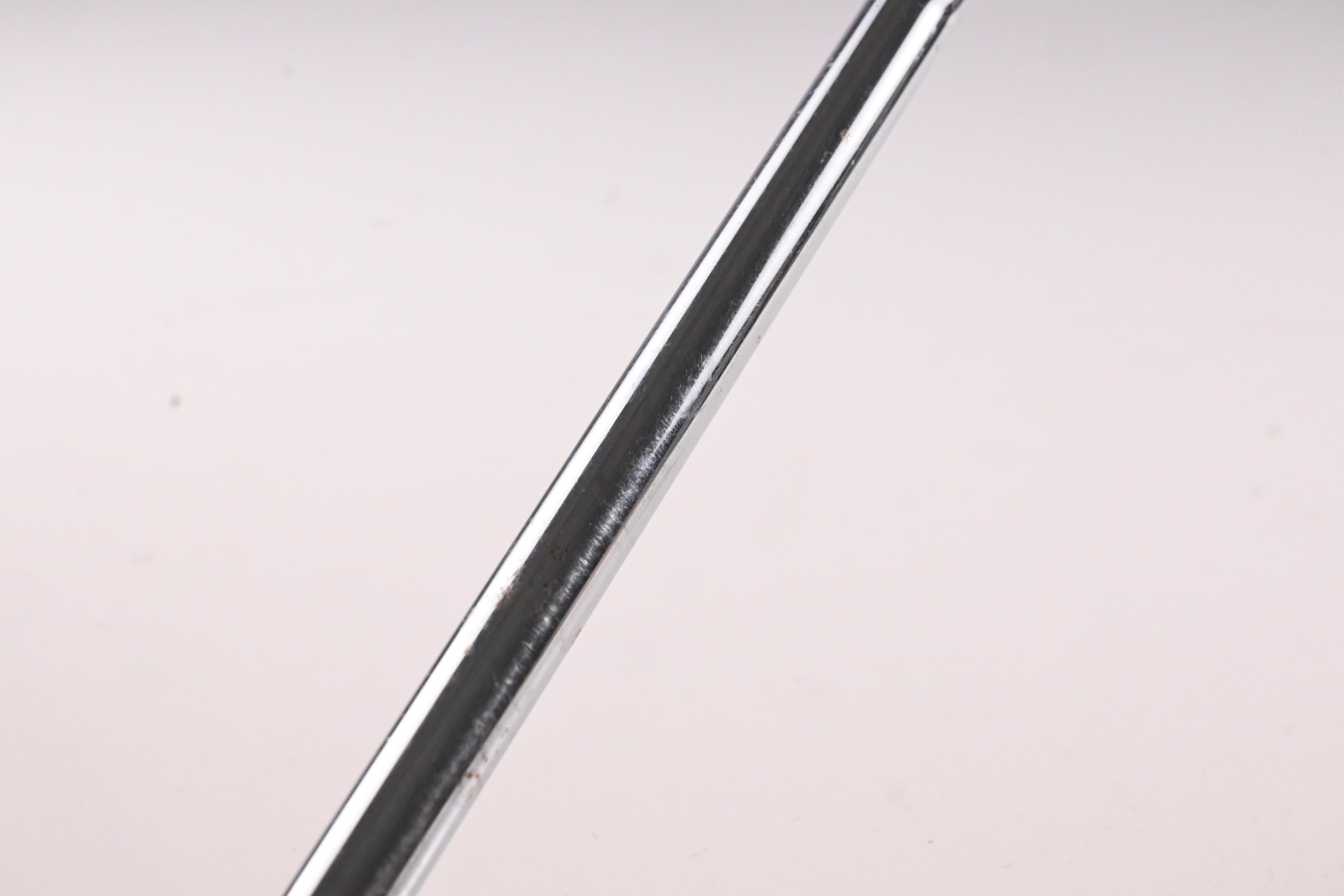 Taylormade Rescue Mid #2 Hybrid / 16 Degree / Stiff Flex Dynamic Gold S400 Shaft