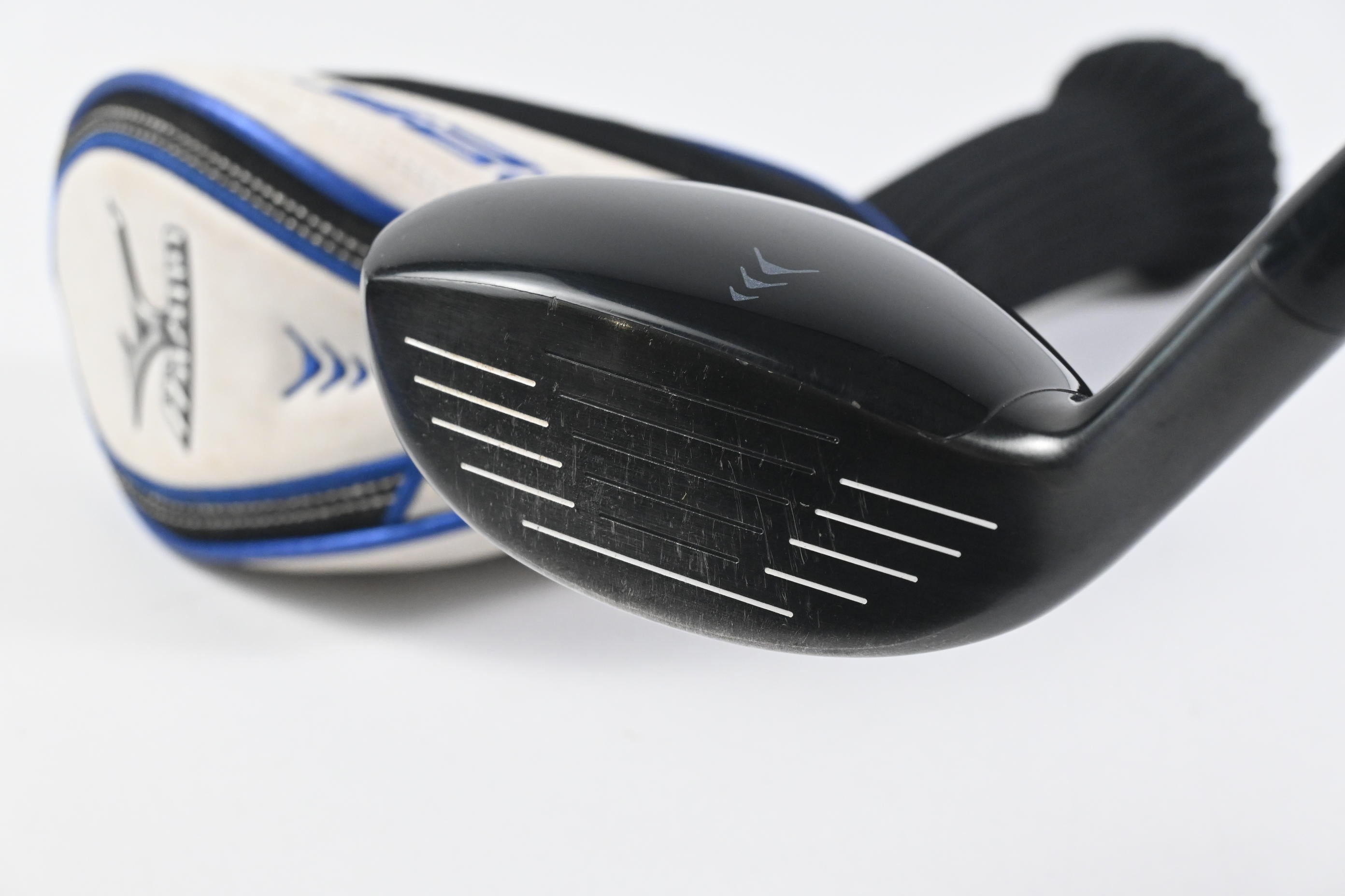 Mizuno JPX 825 #4 Hybrid / 22 Degree / Regular Flex Fujikura Orochi 70 Shaft