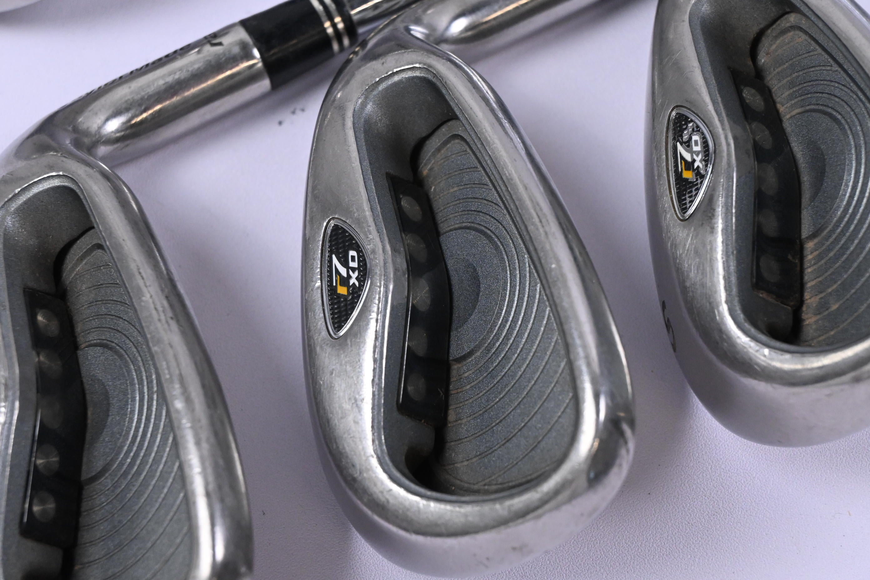 Taylormade R7 XD Irons / 6-PW+SW / Regular Flex T-Step Ultralite Shafts