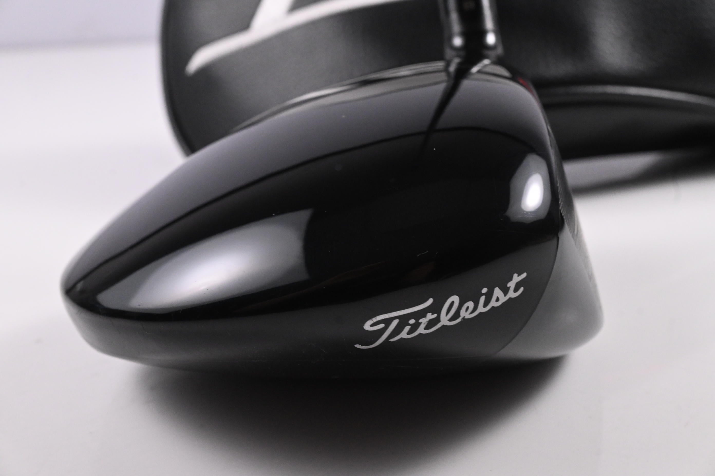 Titleist GT2 Driver / 10 Degree / Stiff Flex Oban Hashimoto 65 Shaft