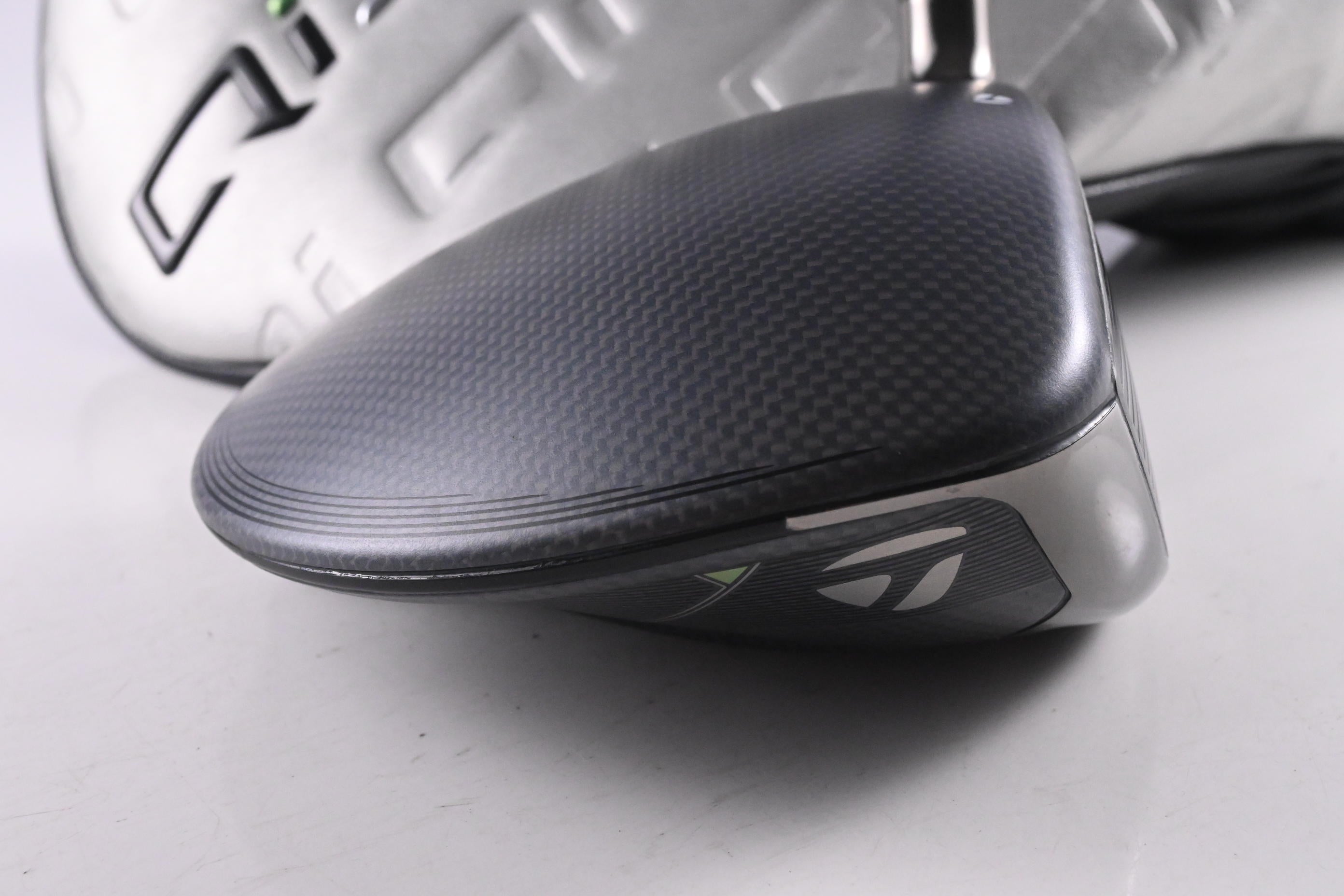 Taylormade Qi35 Driver / 12 Degree / Regular Flex Aldila RIP'd NV 65 Shaft