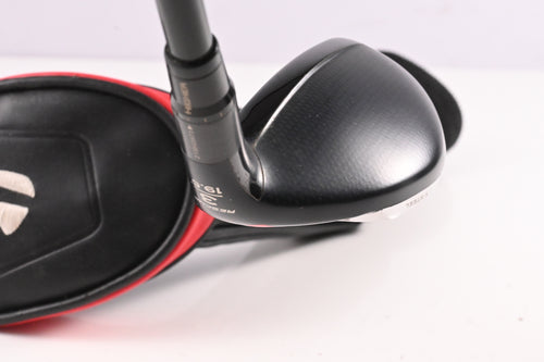 Taylormade Stealth Plus #3 Hybrid / 19.5 Degree / Stiff Flex HZRDUS Smoke Red 80
