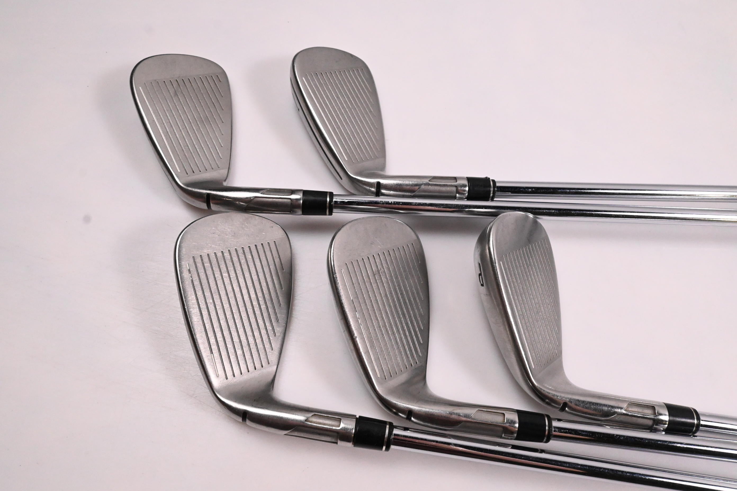 Taylormade SIM2 Max Irons / 6-PW / Regular Flex KBS Max MT 85 Shafts