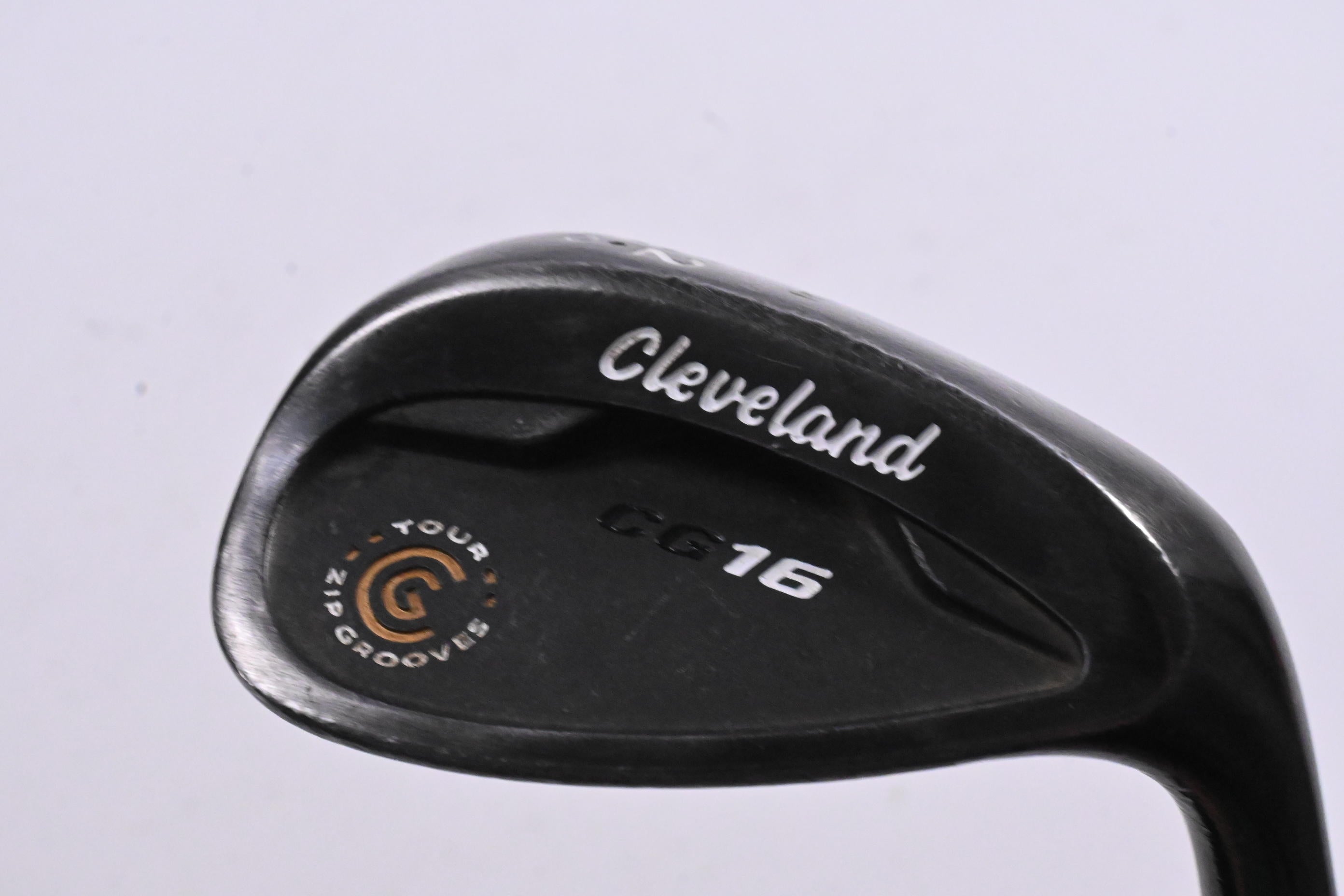 Cleveland CG16 Gap Wedge / 52 Degree / Wedge Flex True Temper Dynamic Gold Shaft