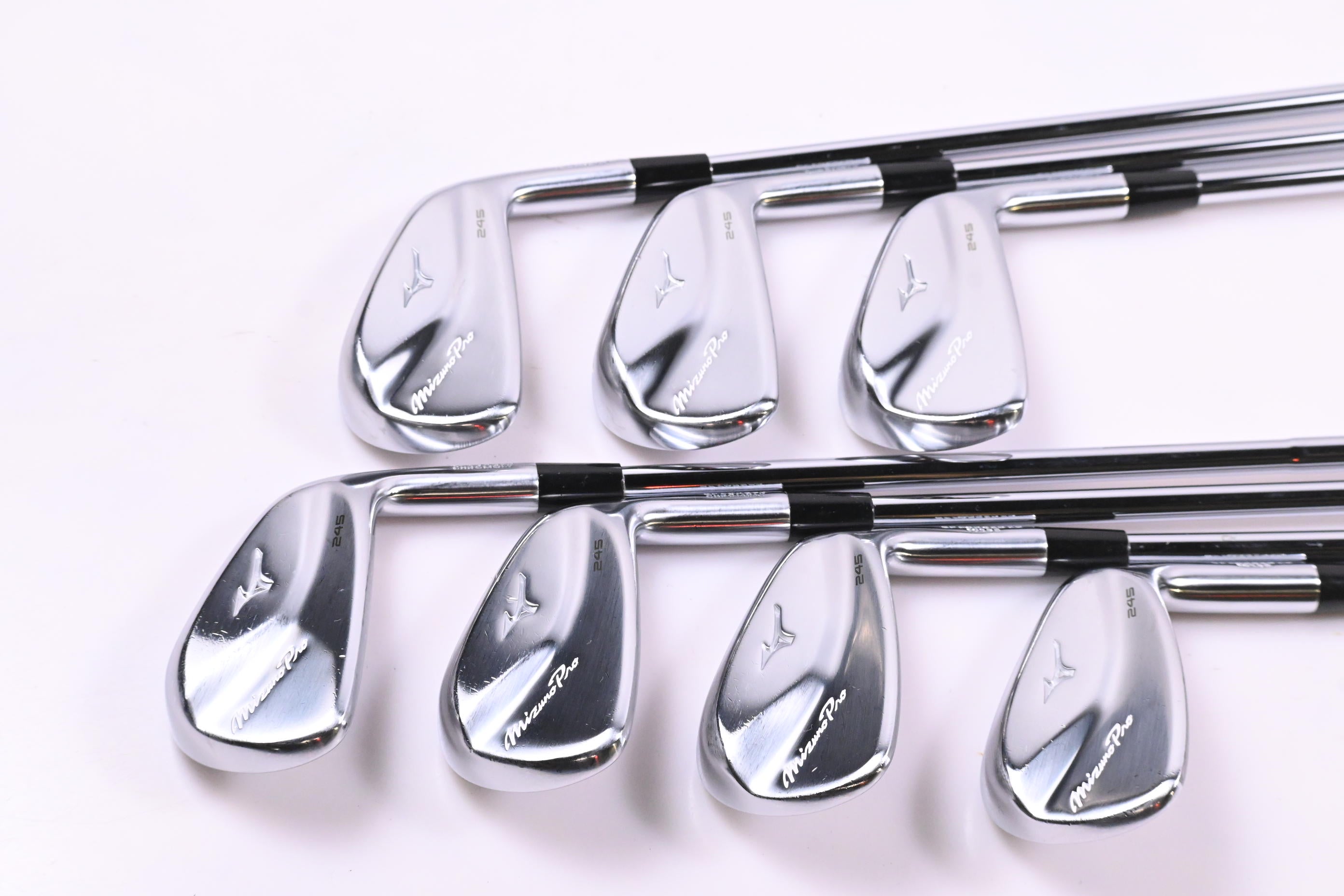Mizuno Pro 245 Irons / 4-PW / Regular Flex Dynamic Gold Mid 100 R300 Shafts