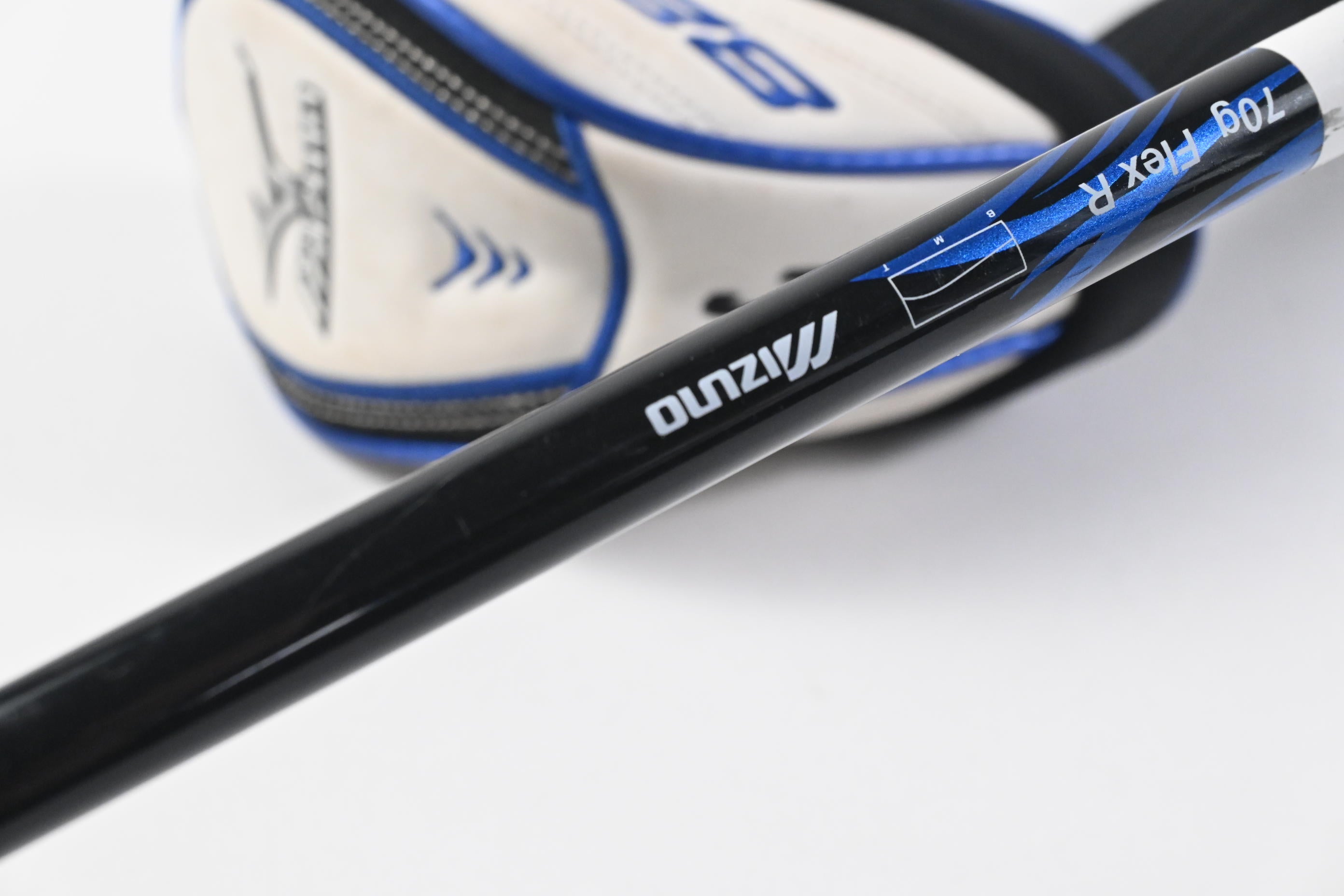 Mizuno JPX 825 #4 Hybrid / 22 Degree / Regular Flex Fujikura Orochi 70 Shaft