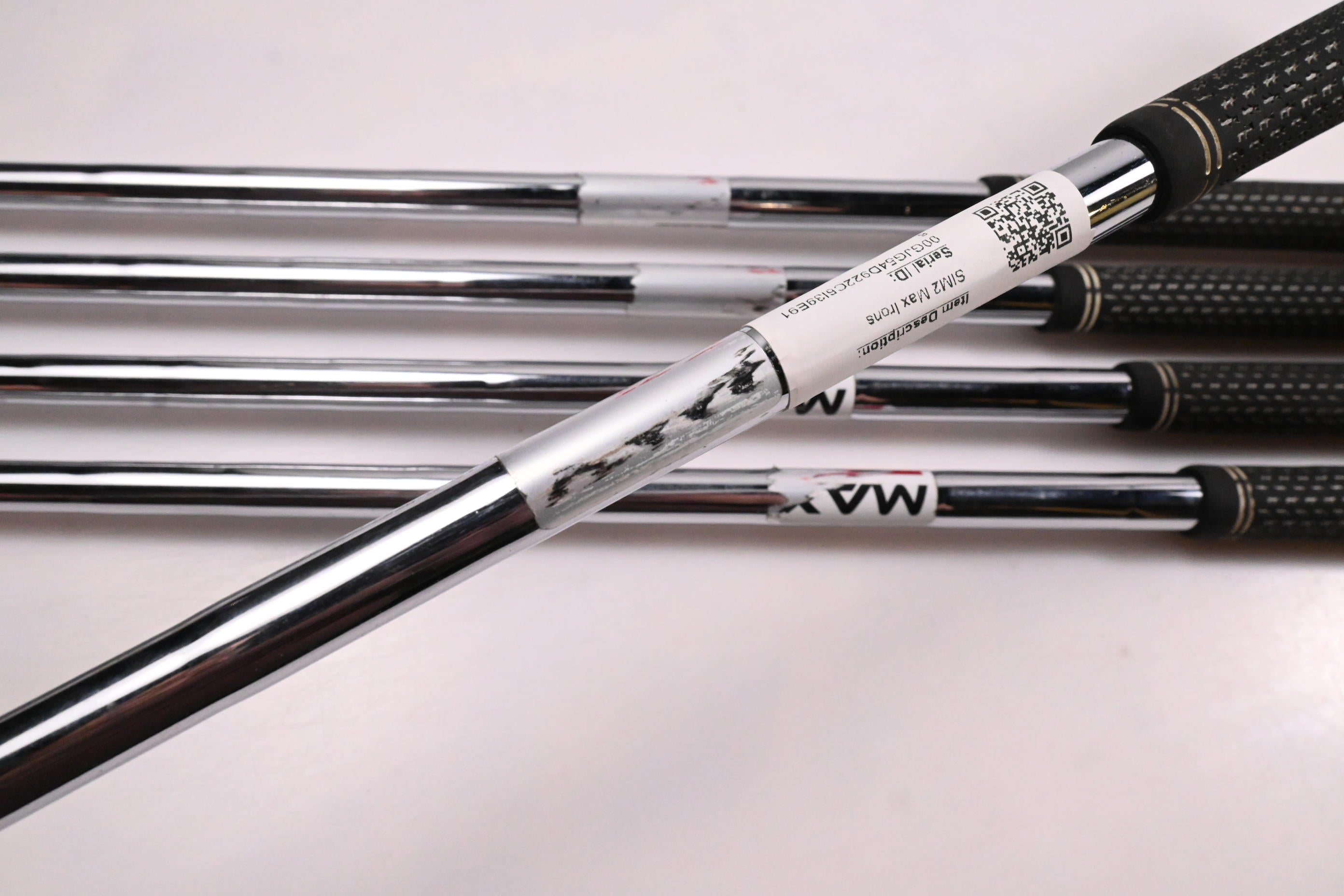 Taylormade SIM2 Max Irons / 6-PW / Regular Flex KBS Max MT 85 Shafts