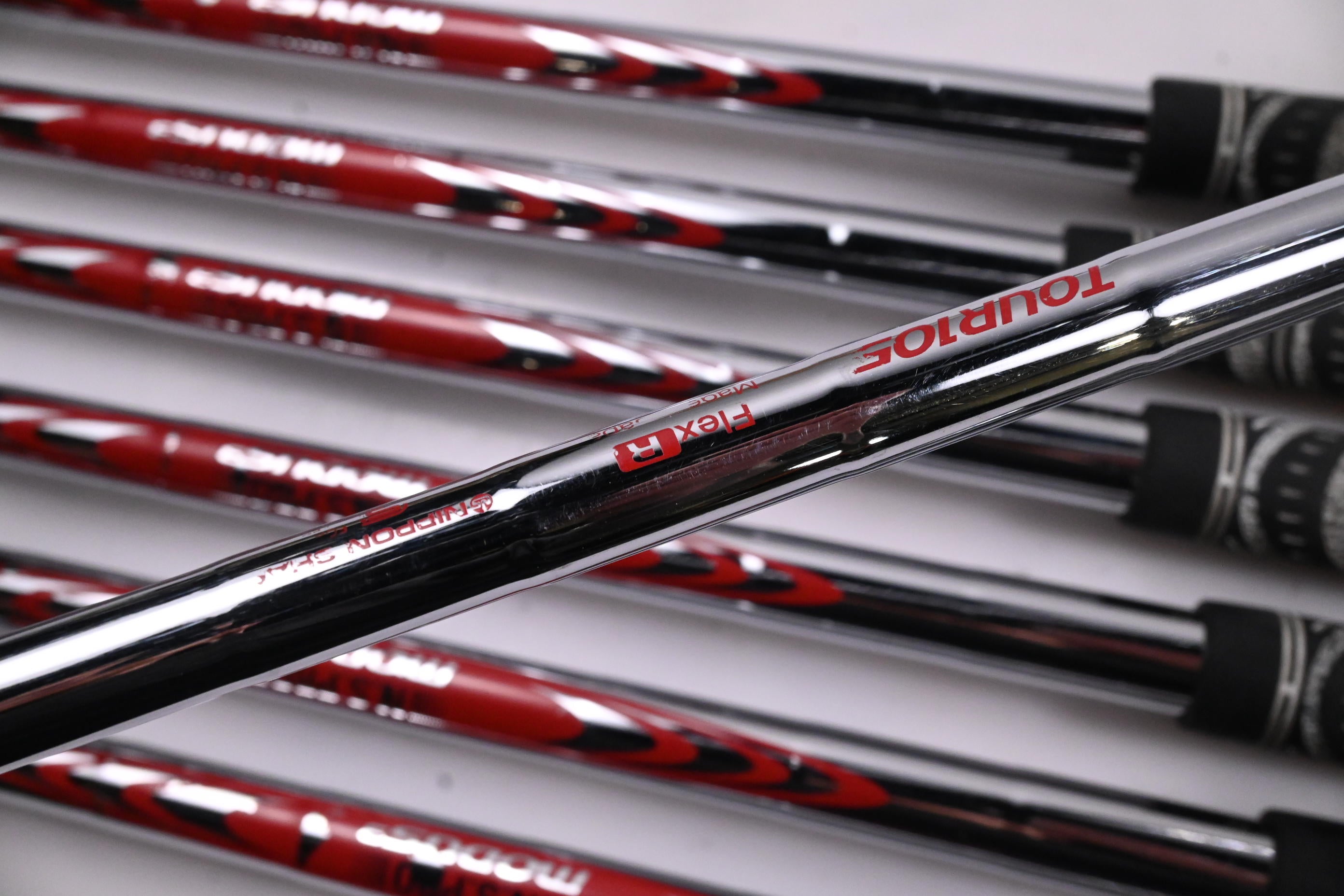Ping G410 Irons / 5-PW+GW / Red Dot / Regular Flex N.S.Pro Modus³ Tour 105