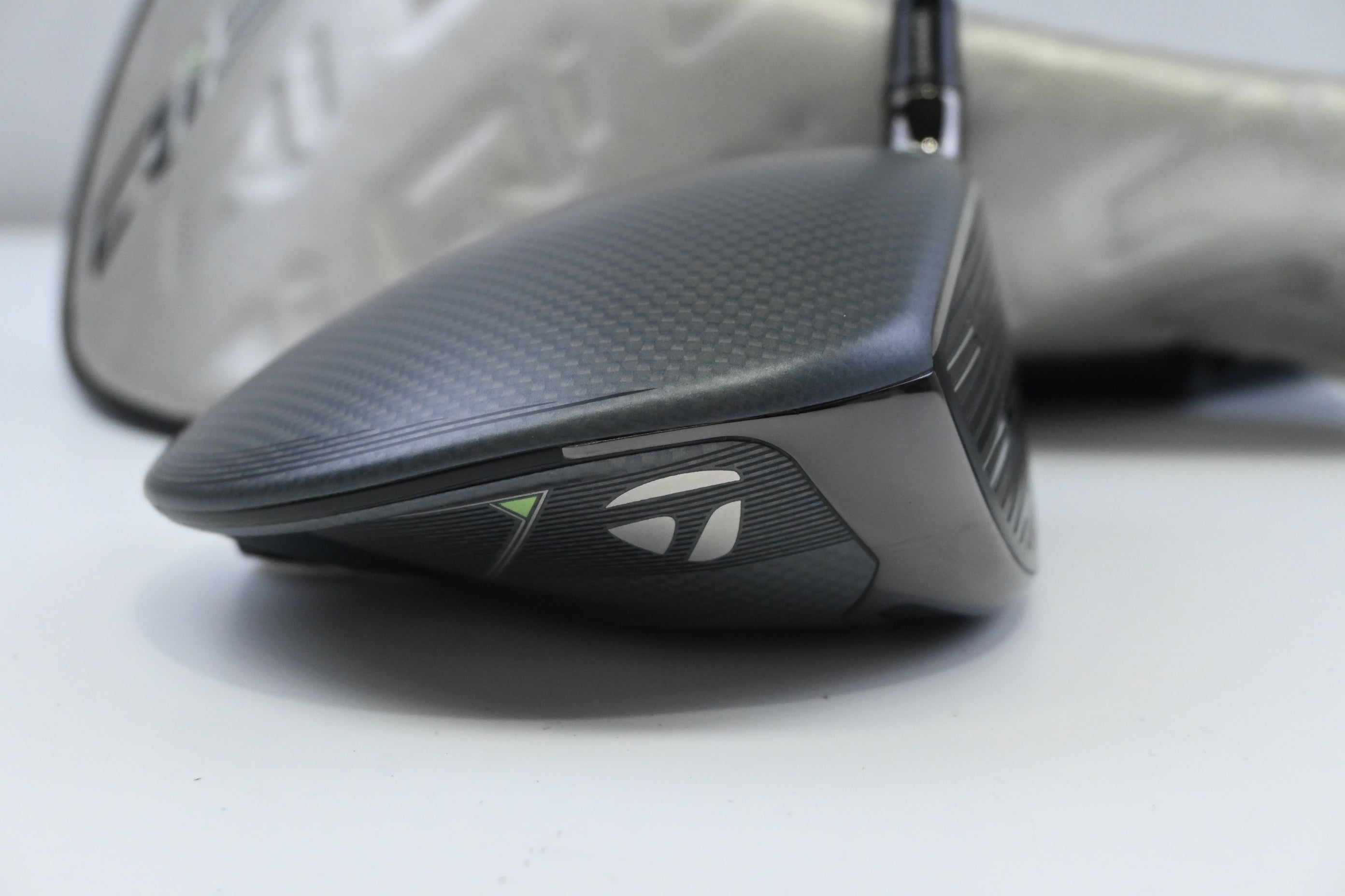 Taylormade Qi35 Driver / 9 Degree / Regular Flex Diamana T+ 60 Shaft