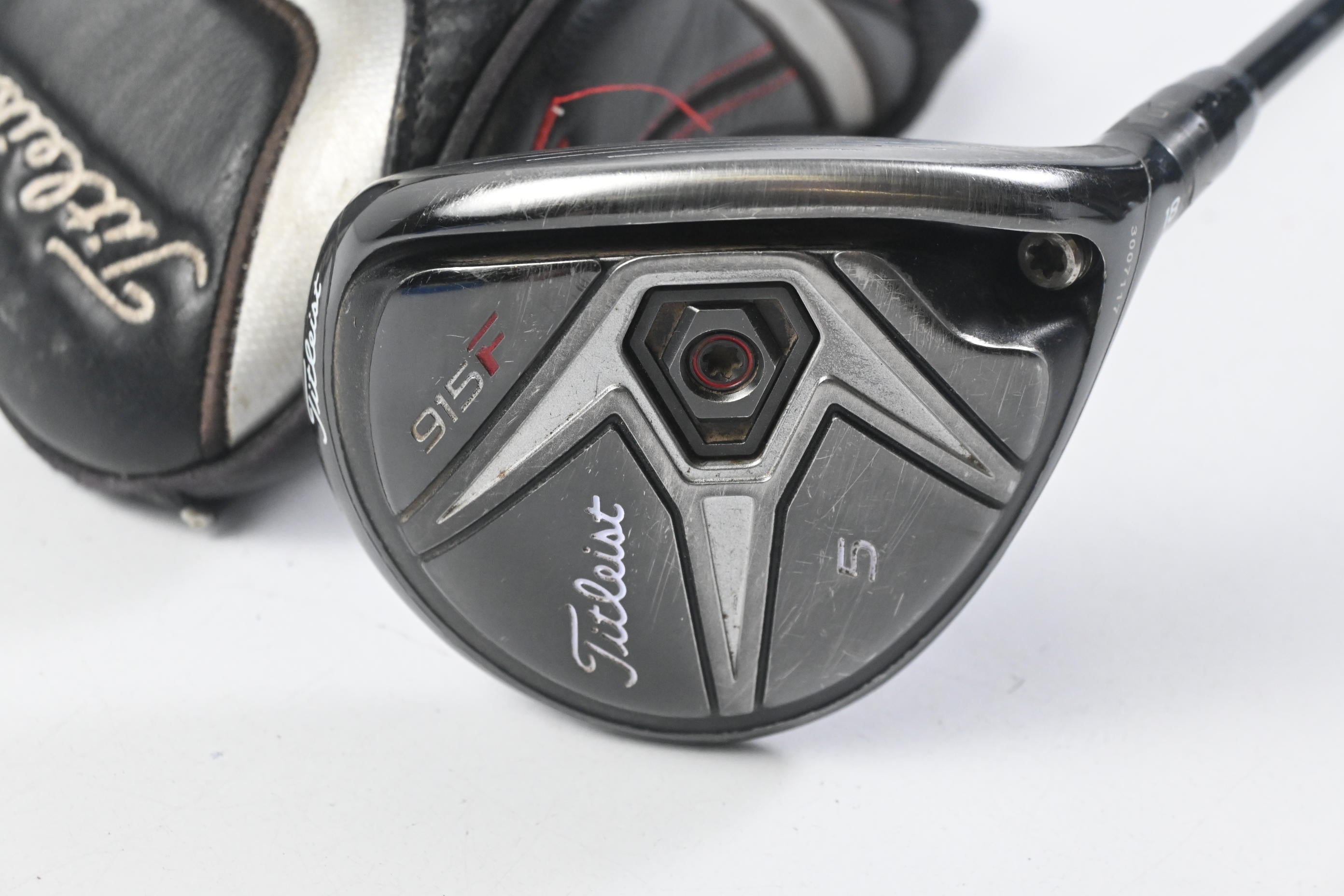 Titleist 915 F #5 Wood / 18 Degree / Stiff Flex Grafalloy Prolaunch Red Shaft