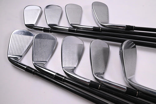 Taylormade R11 Irons / 3-PW+SW / Regular Flex Fujikura Motore 65 Shaft