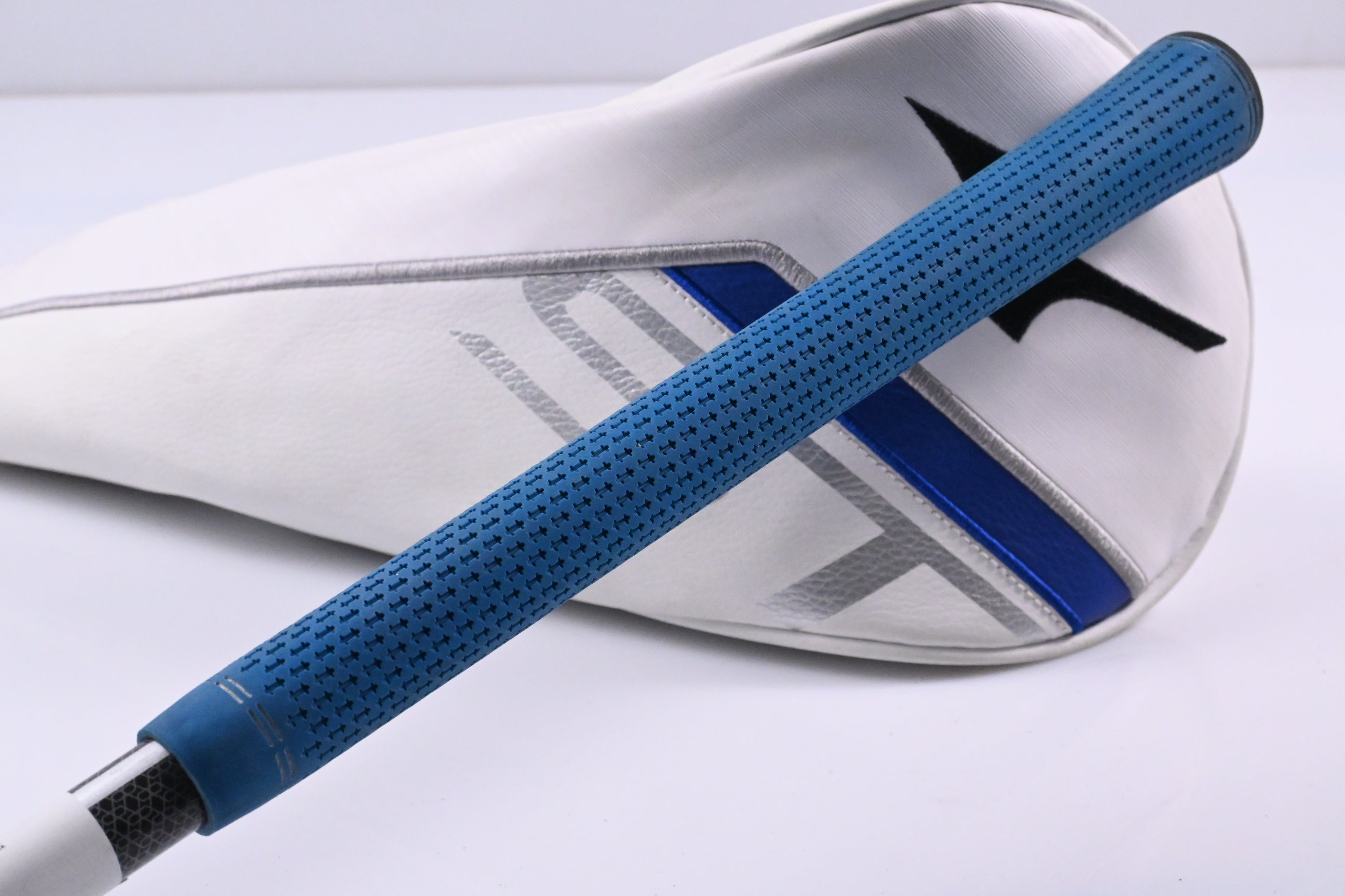 Mizuno ST-Z 220 Driver / 9.5 Degree / Stiff Flex Diamana D+ LTD 60 Shaft