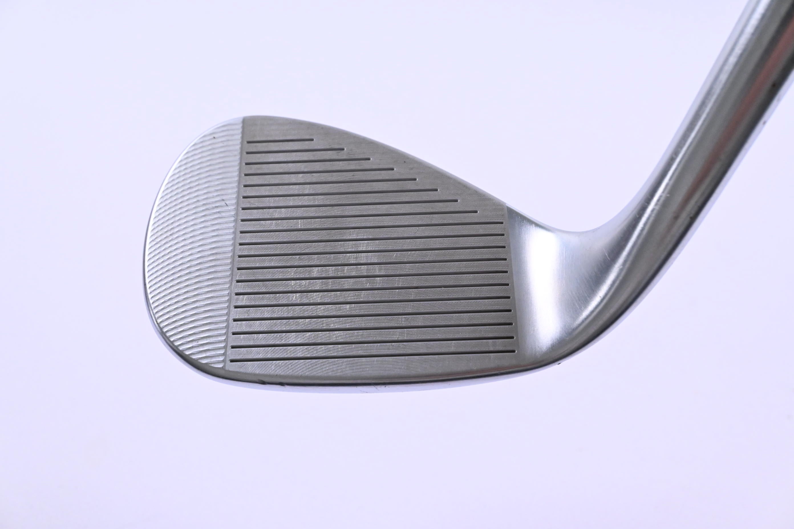 Cleveland CBX 4 Zipcore Sand Wedge / 54 Degree / Wedge Flex KBS HI-REV 2.0 115
