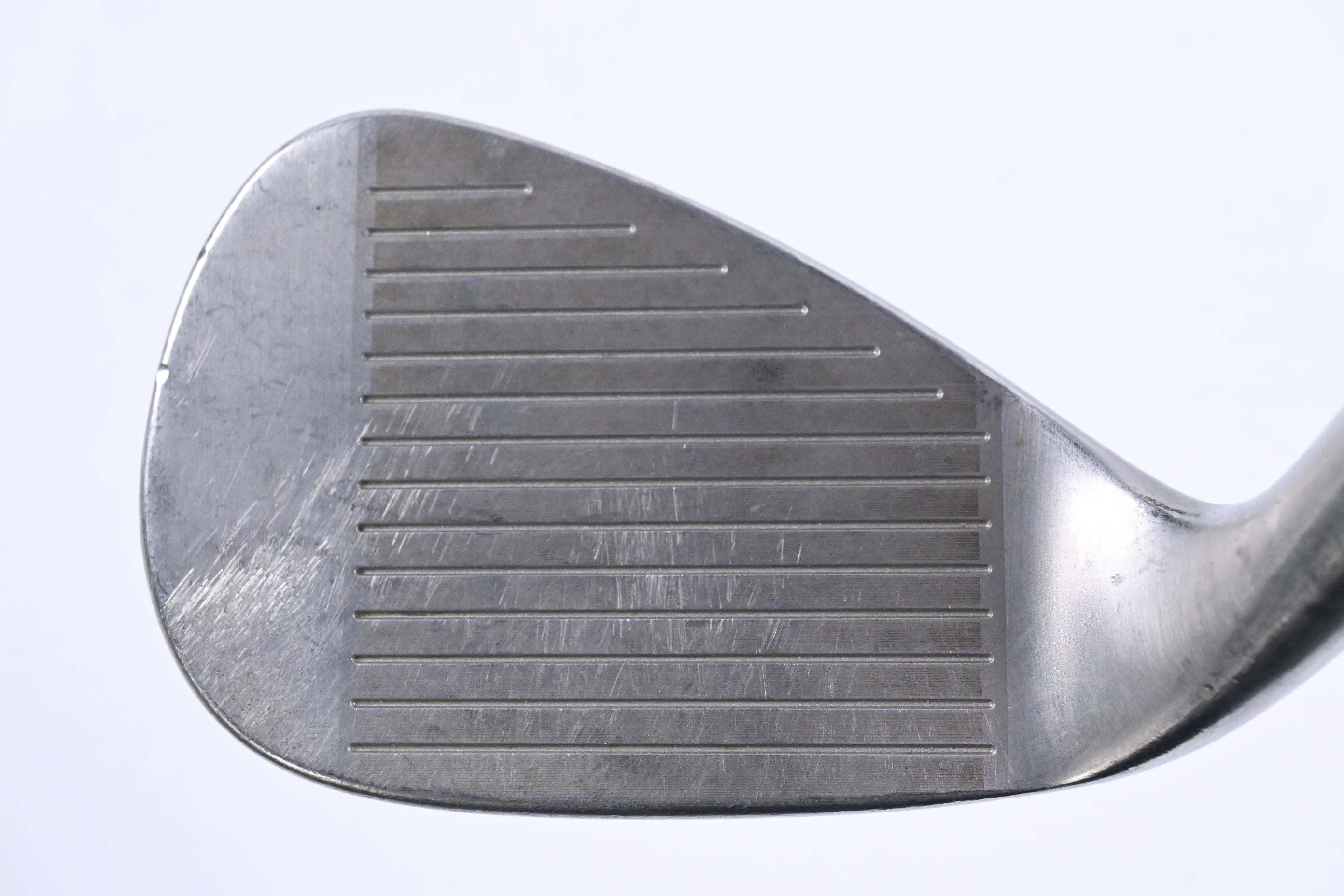 Wilson FG Tour Gap Wedge / 52 Degree / Wedge Flex Dynamic Gold Shaft