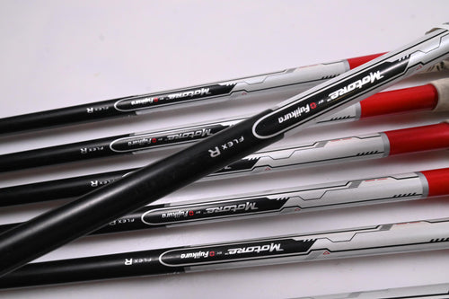 Taylormade R11 Irons / 3-PW+SW / Regular Flex Fujikura Motore 65 Shaft