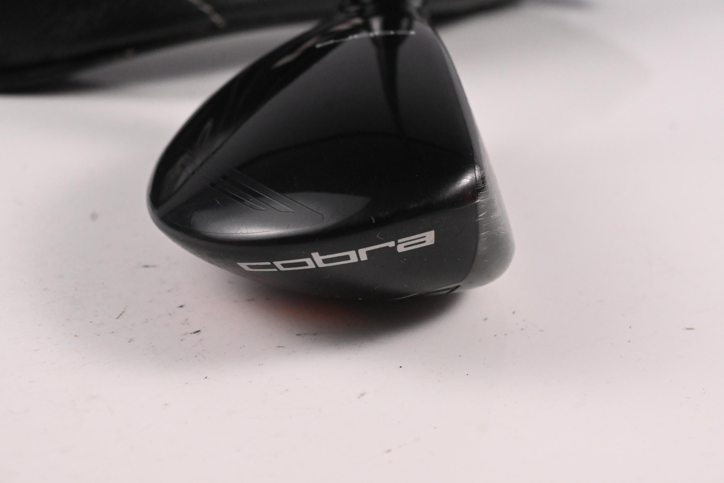 Cobra King F7 3-4 Hybrid / 19-22 Degree / Regular Flex Fujikura Pro 75 Shaft