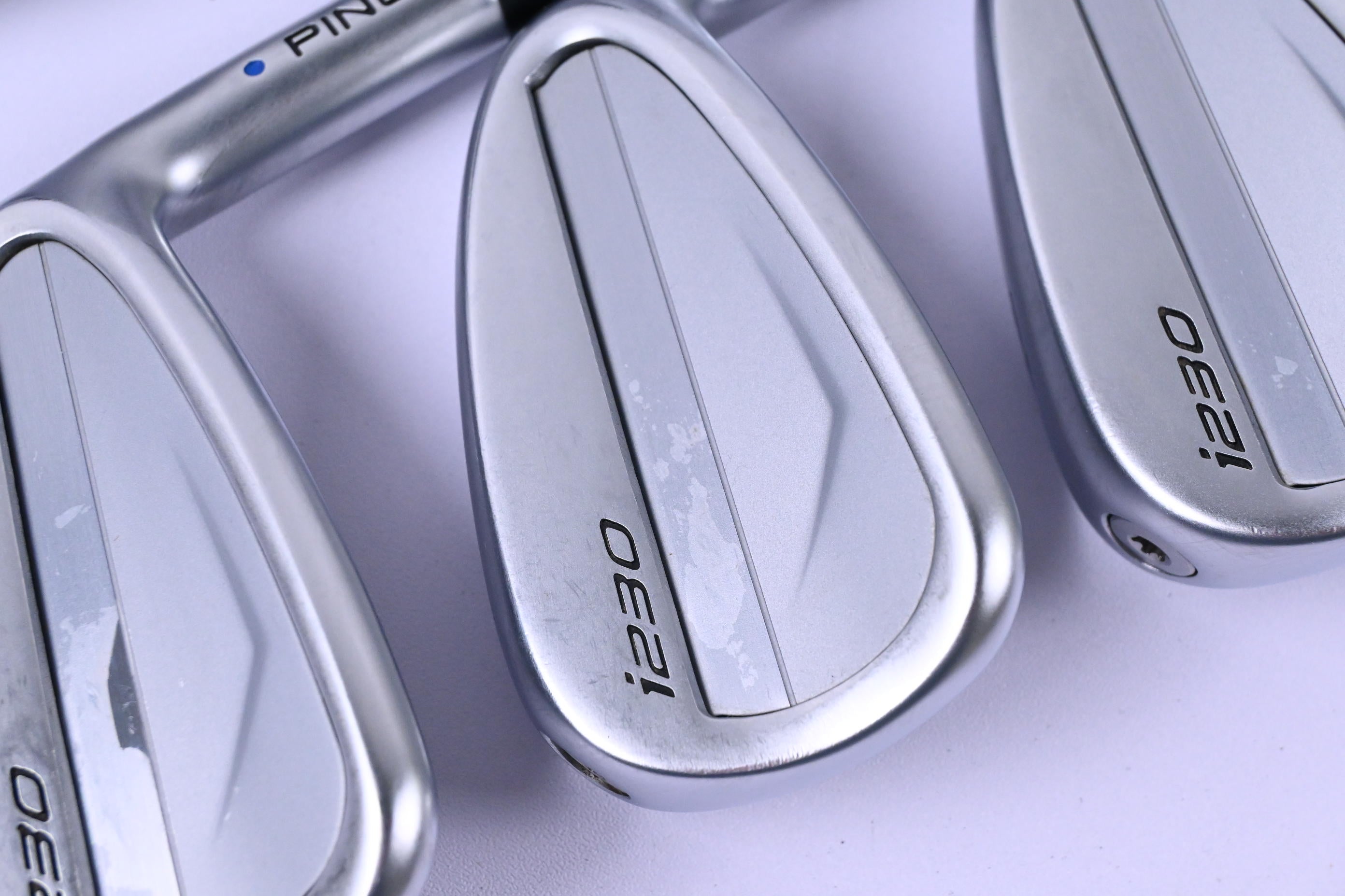 Ping i230 Irons / 5-PW / Blue Dot / Regular Flex Ping AWT 2.0 Shafts