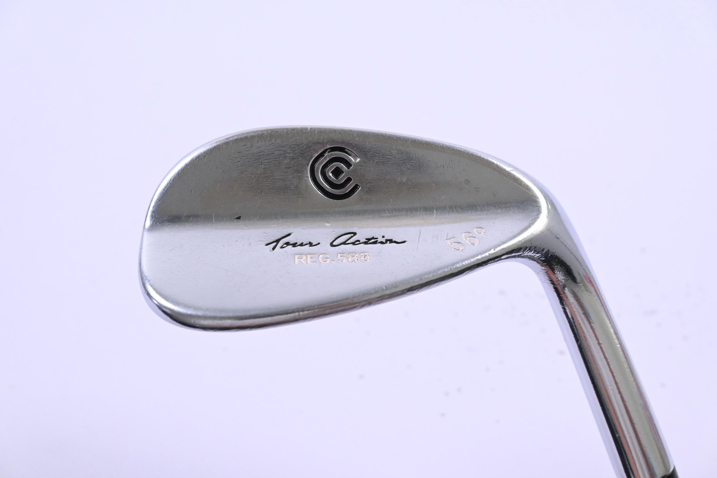 Cleveland 588 Tour Action Sand Wedge / 56 Degree / Wedge Flex Steel Shaft