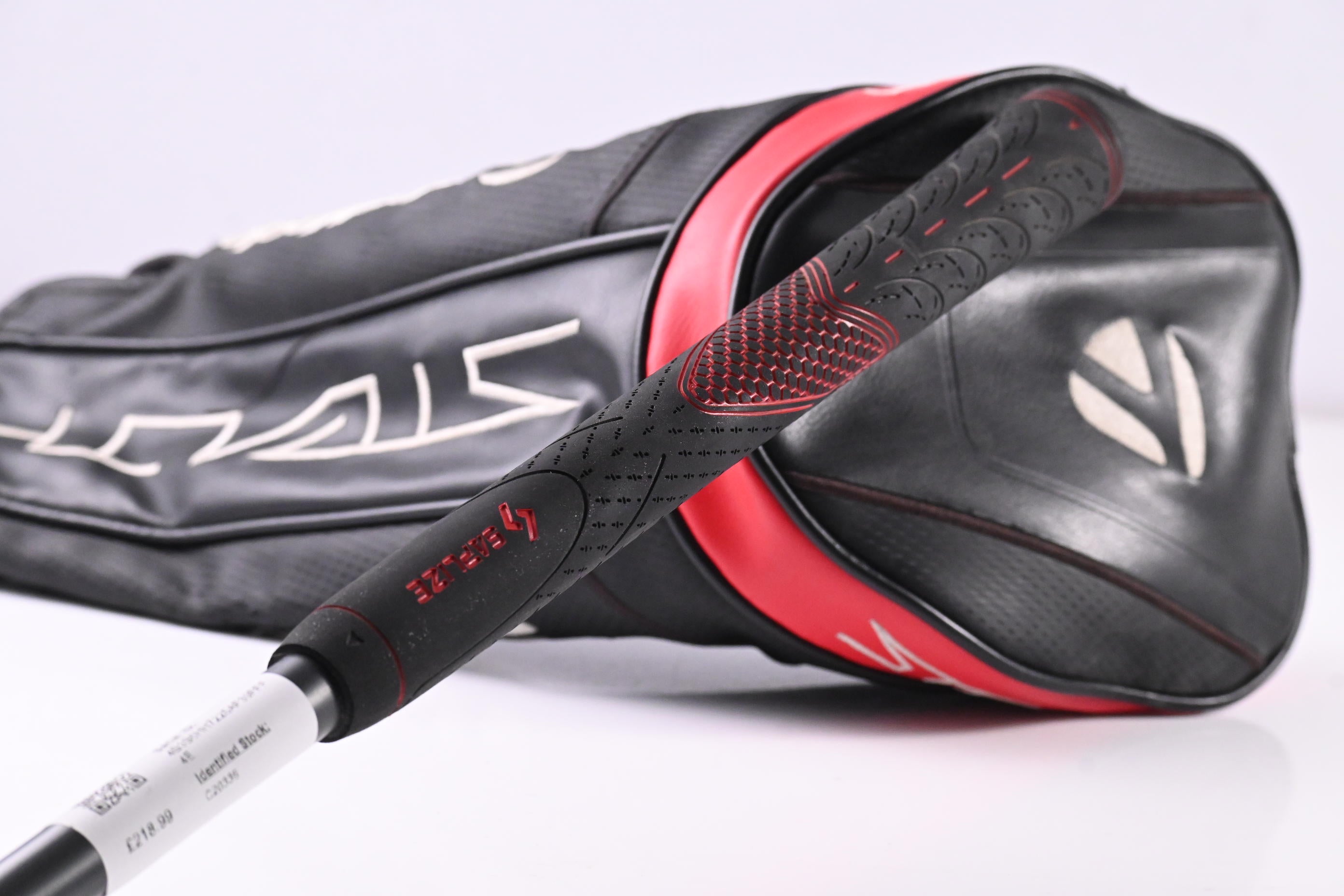 Taylormade Stealth Driver / 10.5 Degree / Stiff Flex HZRDUS Smoke Green 70 Shaft