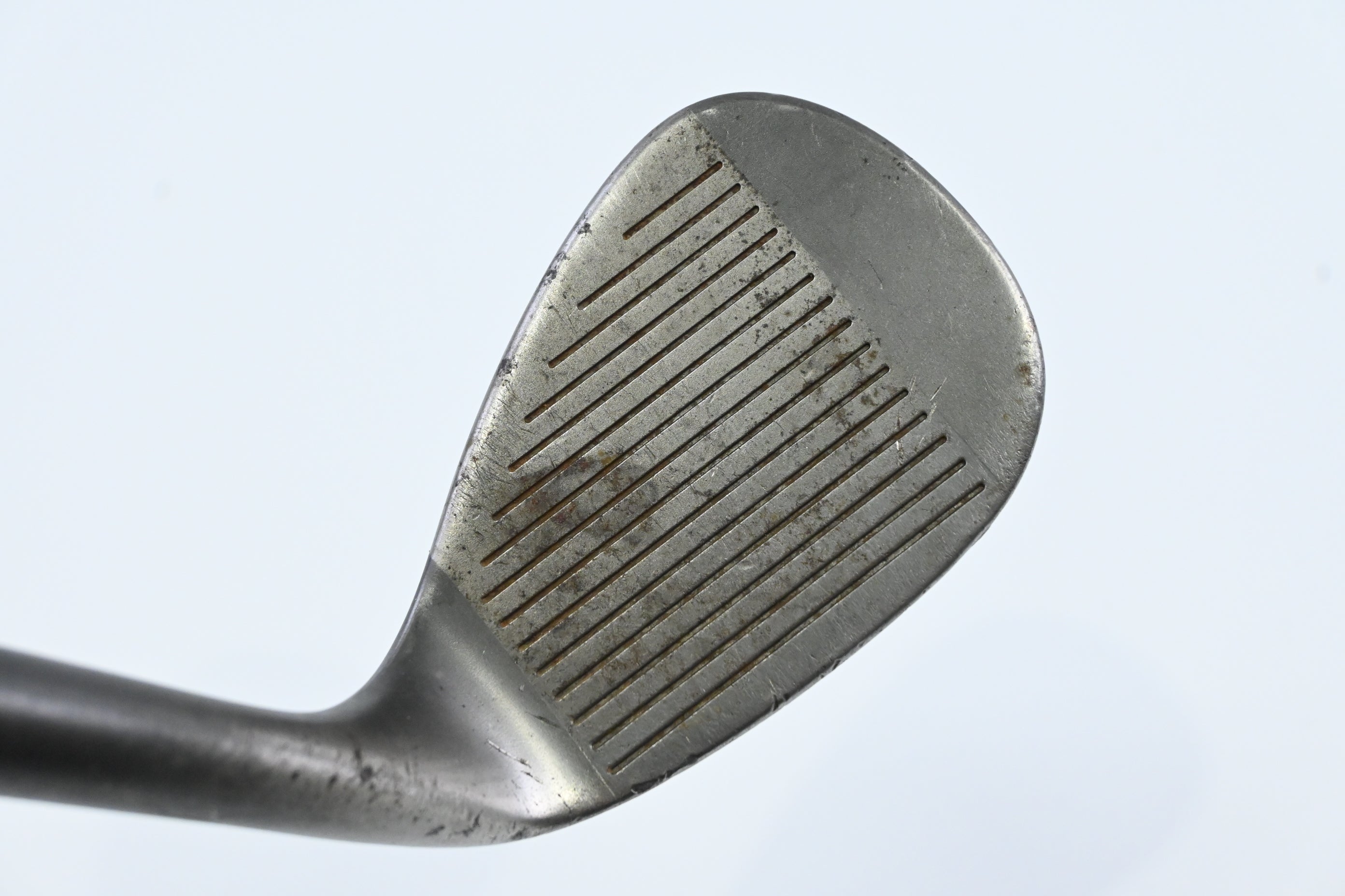 Left Hand Cleveland 588 Tour Action Sand Wedge / 56 Degree / Wedge Flex DG