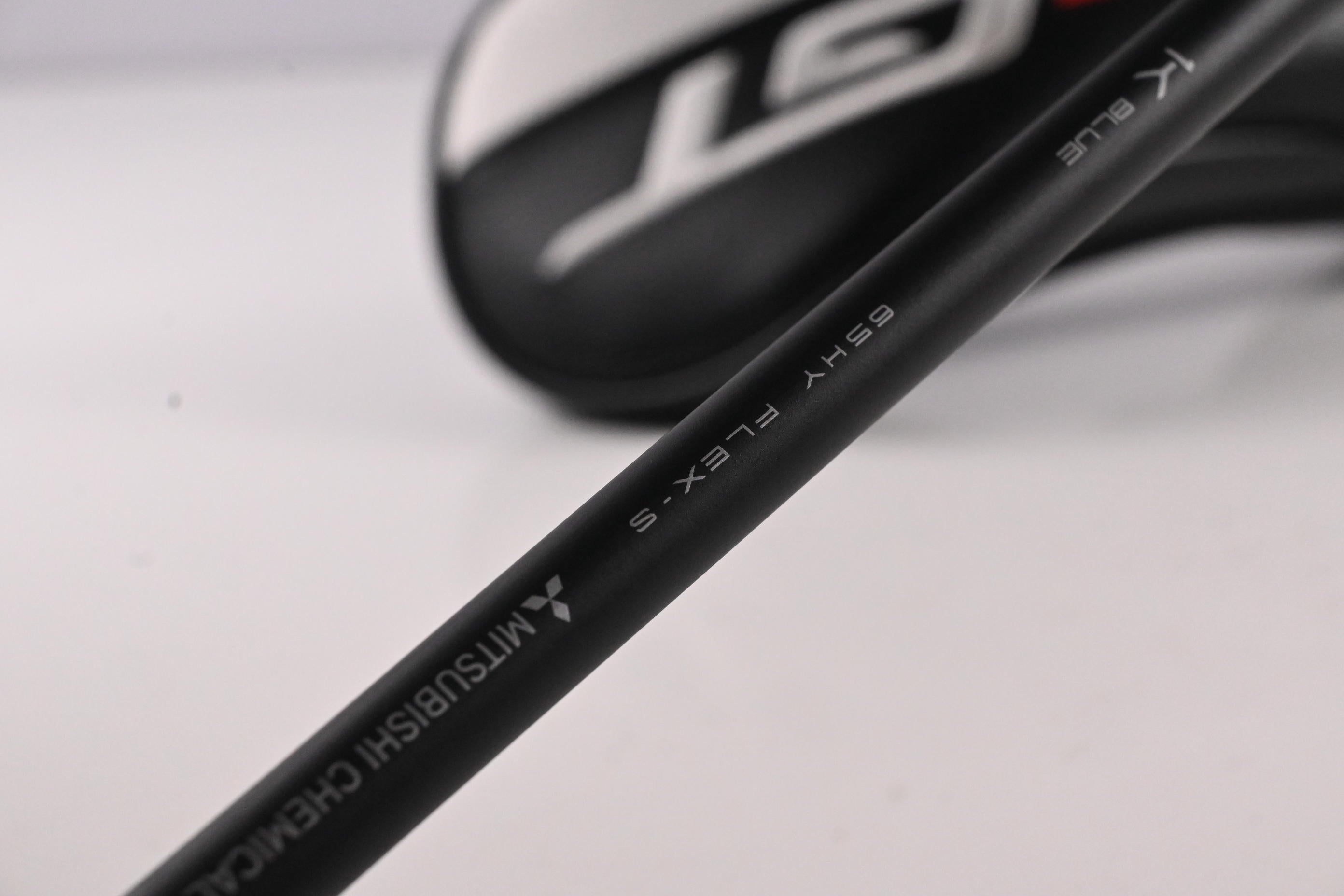 Titleist GT2 #4 Hybrid / 21 Degree / Stiff Flex Tensei 1K Blue 65 Shaft