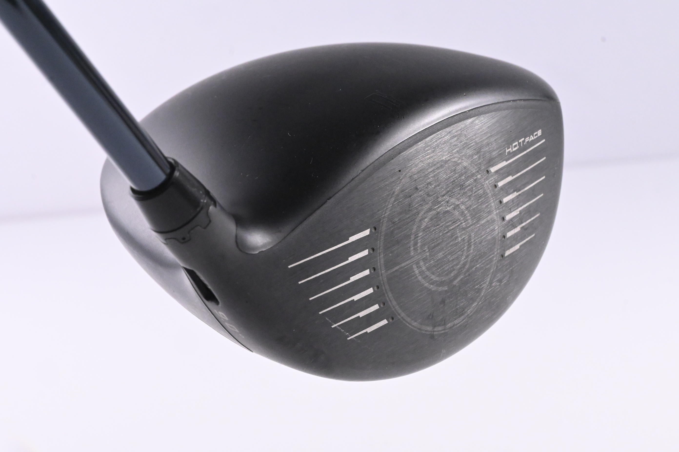 Left Hand Cobra Darkspeed LS Driver / 9 Degree / X-Flex UST LIN-Q M40X White 6