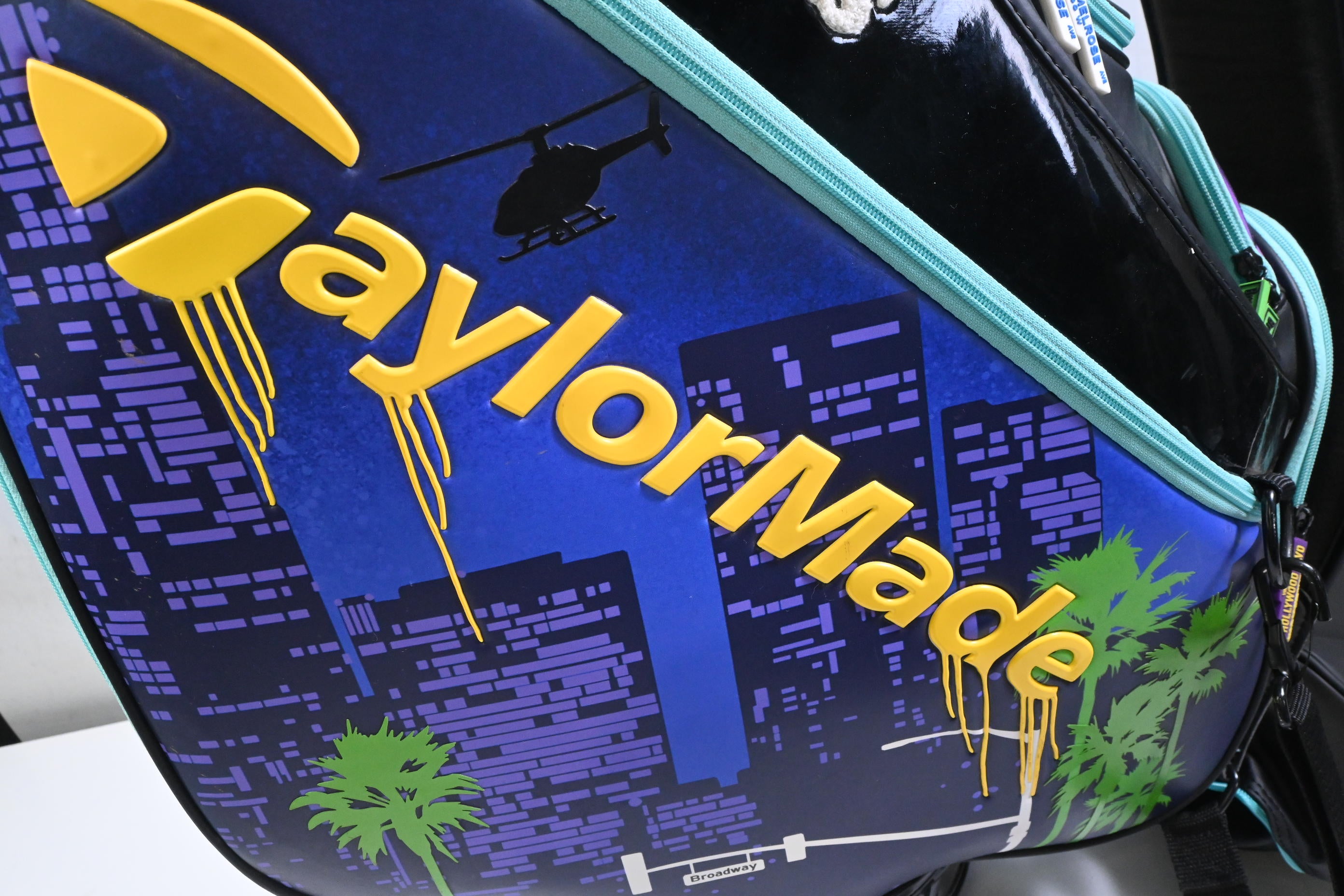 Taylormade Summer Commemorative Tour Bag / 6-Way Divider / Black, Multi Colour