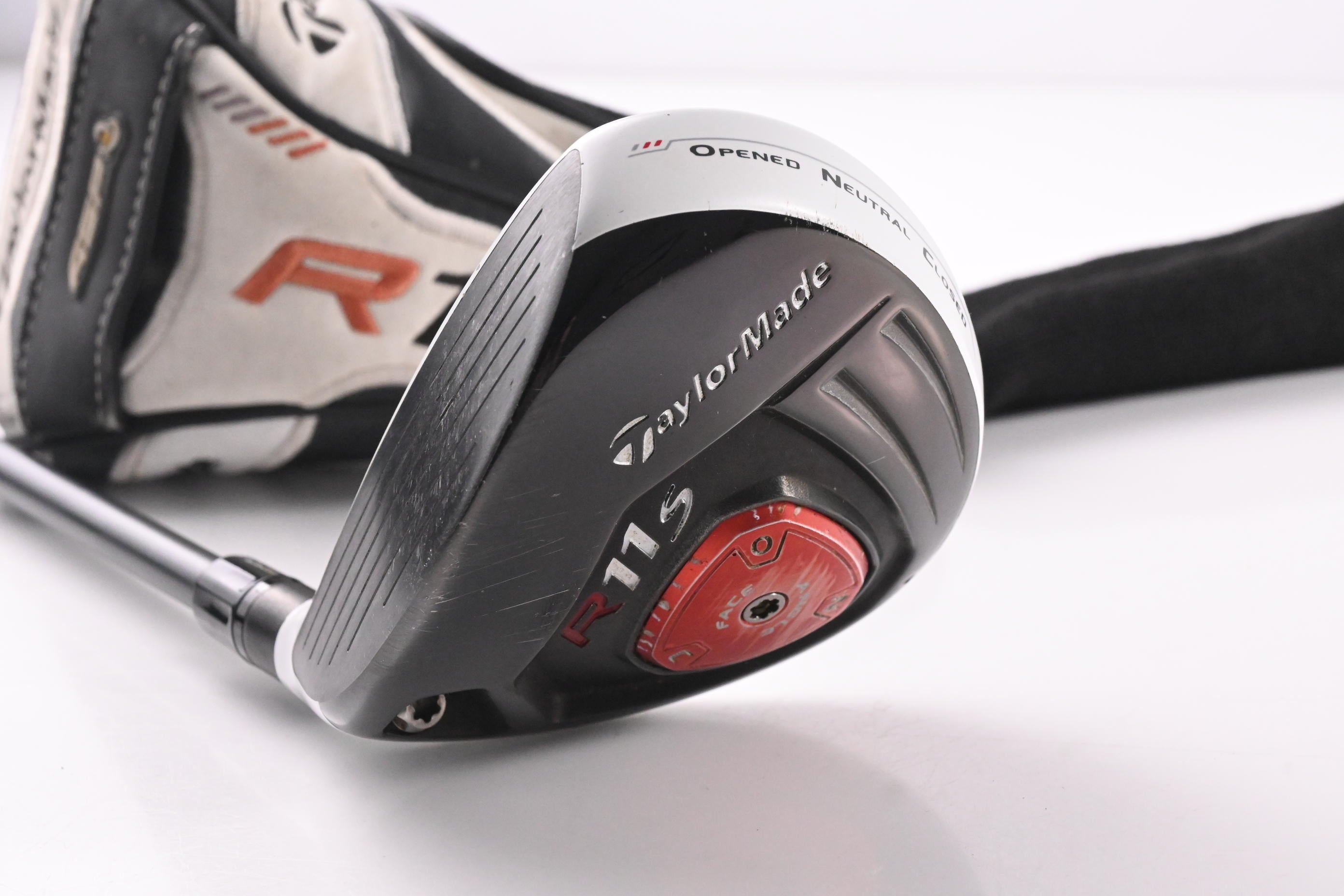 Left Hand Taylormade R11S #3 Wood / 15.5 Degree / Regular Flex Aldila Phenom 70