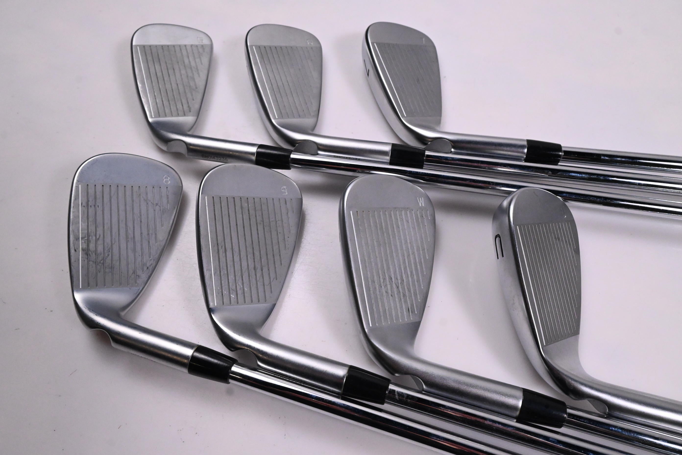 Ping G440 Irons / 5-PW+GW / Green Dot / Regular Flex Ping AWT 3.0 Shafts