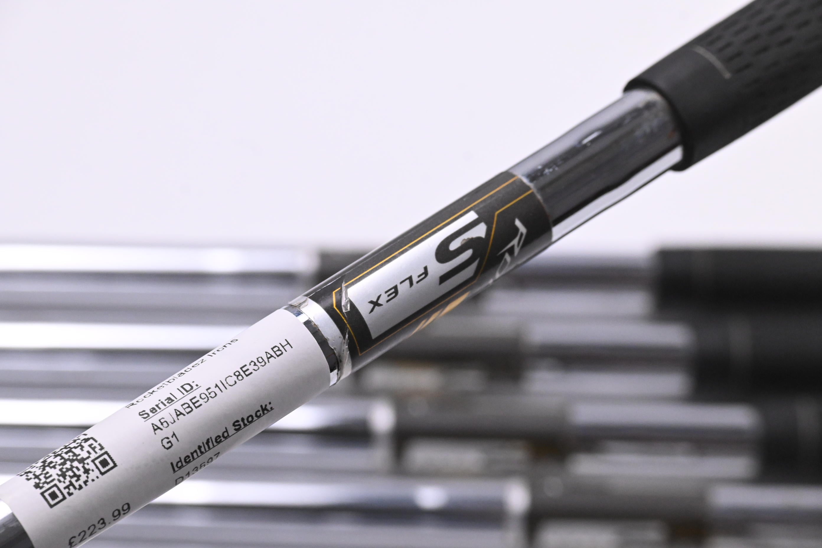 Taylormade Rocketbladez Irons / 5-PW / Stiff Flex RocketFuel 85 Shafts