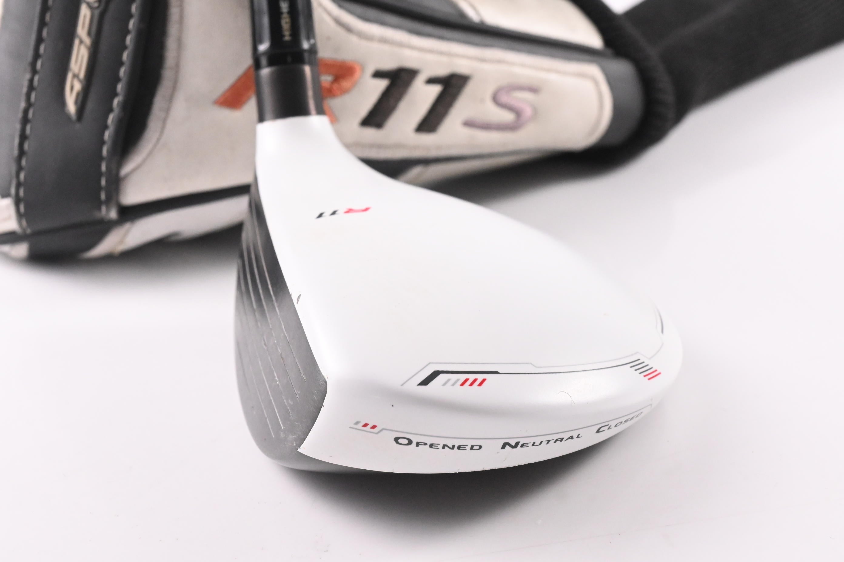 Left Hand Taylormade R11S #3 Wood / 15.5 Degree / Regular Flex Aldila Phenom 70
