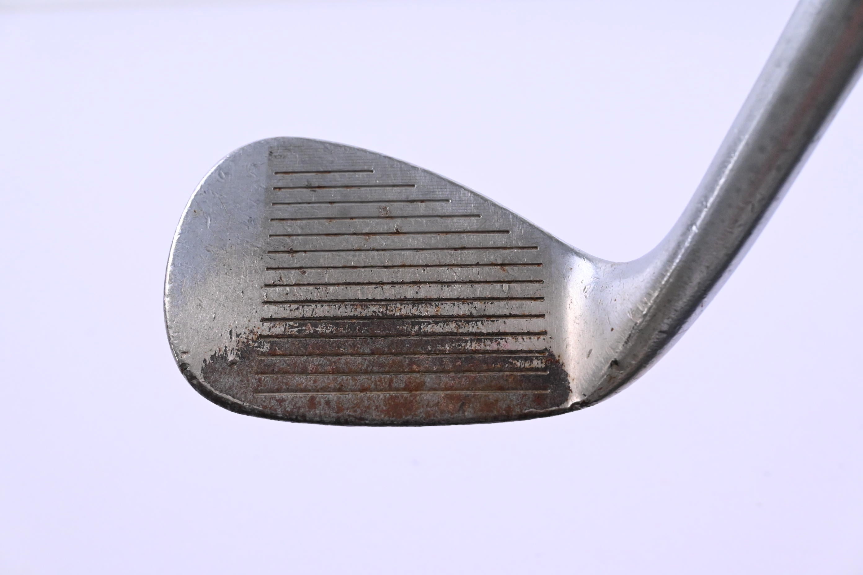 Cleveland Reg 588 RTG Sand Wedge / 54 Degree / Wedge Flex Steel Shaft