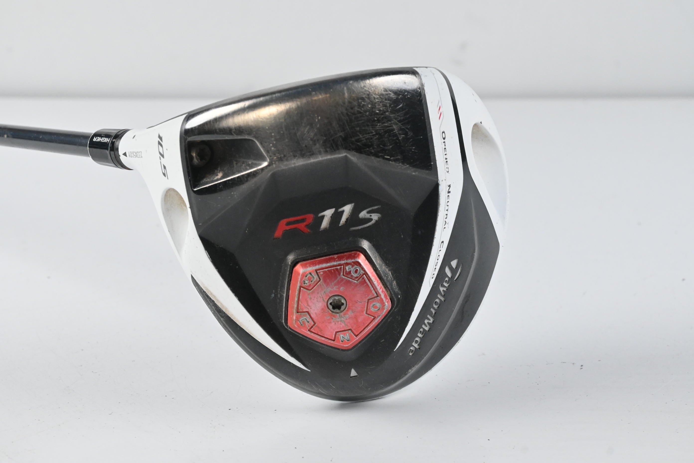 Left Hand Taylormade R11S Driver / 10.5 Degree / Regular Flex Aldila RIP Phenom