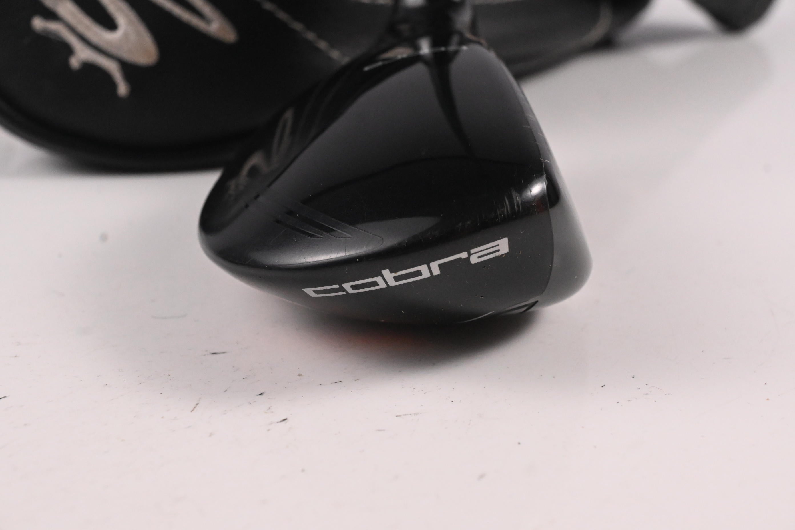 Cobra King F7 #3-4 Hybrid / 19-22 Degree / Regular Flex Fujikura Pro 75 Shaft