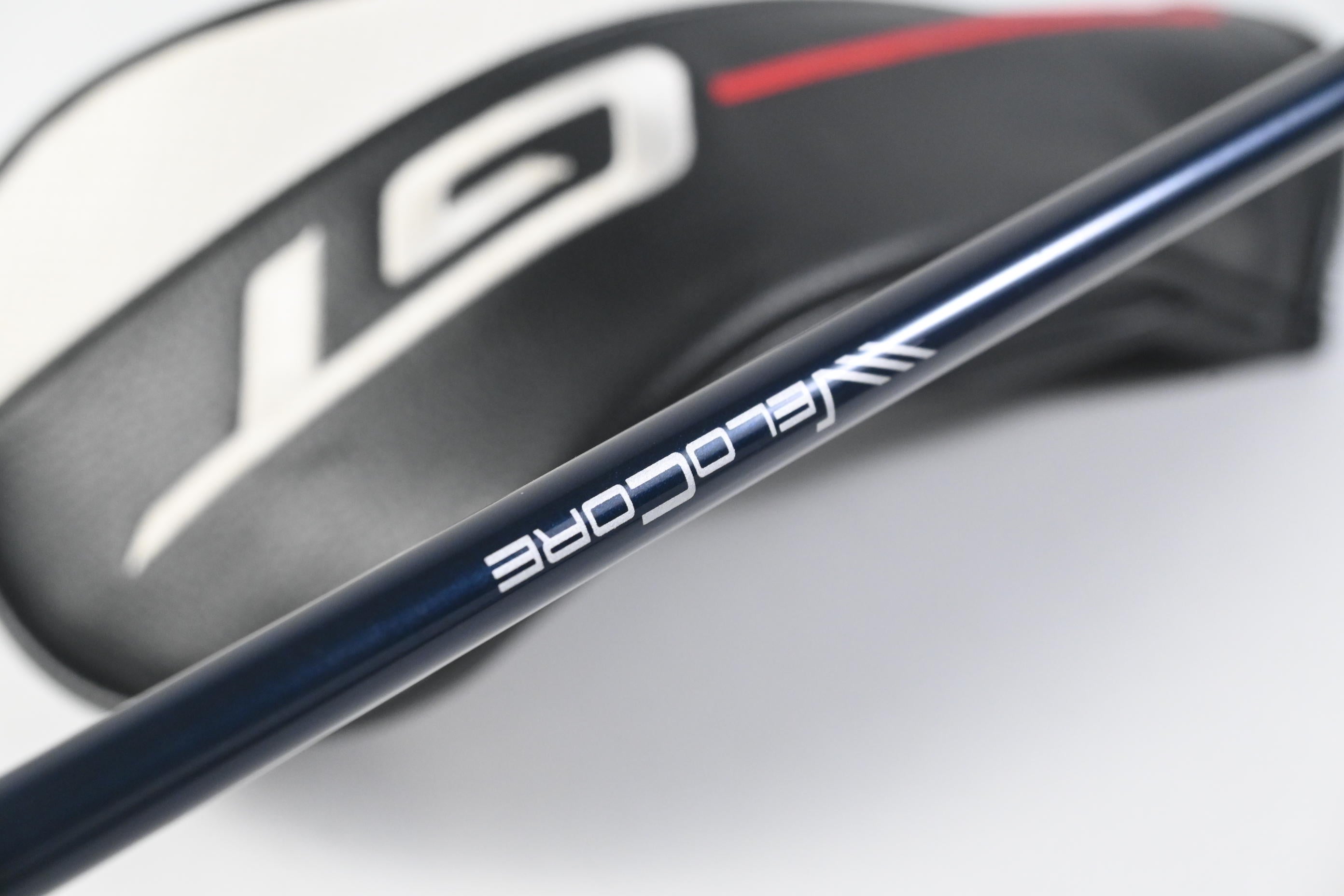 Titleist GT1 #7 Wood / 21 Degree / Stiff Flex Fujikura Ventus Blue Velocore 6