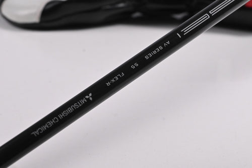 Titleist TS2 Driver / 10.5 Degree / Regular Flex Tensei CK Blue 55 Shaft w/ SFW