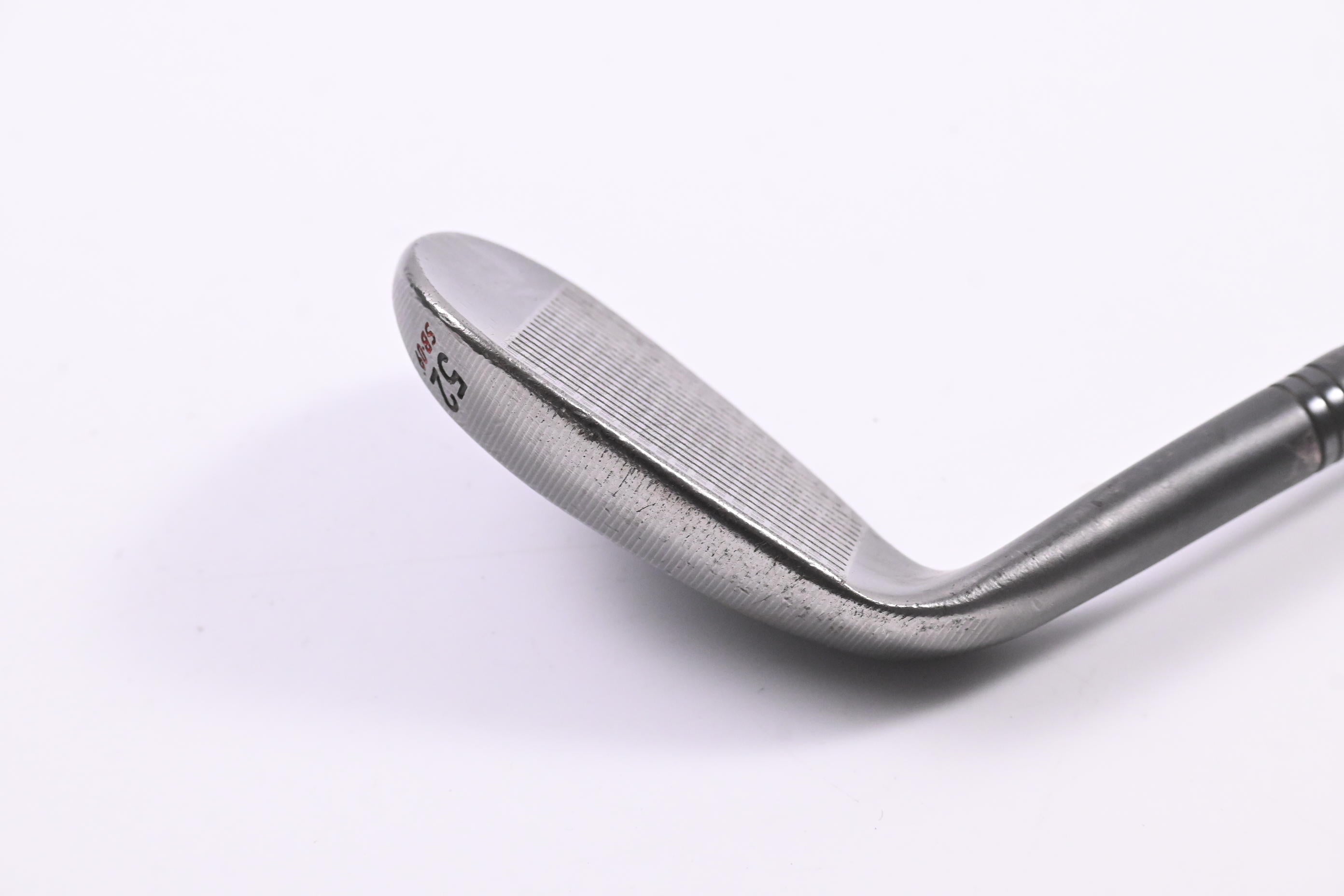 Taylormade Milled Grind 2 Black Gap Wedge / 52 Degree / Stiff Flex Dynamic Gold