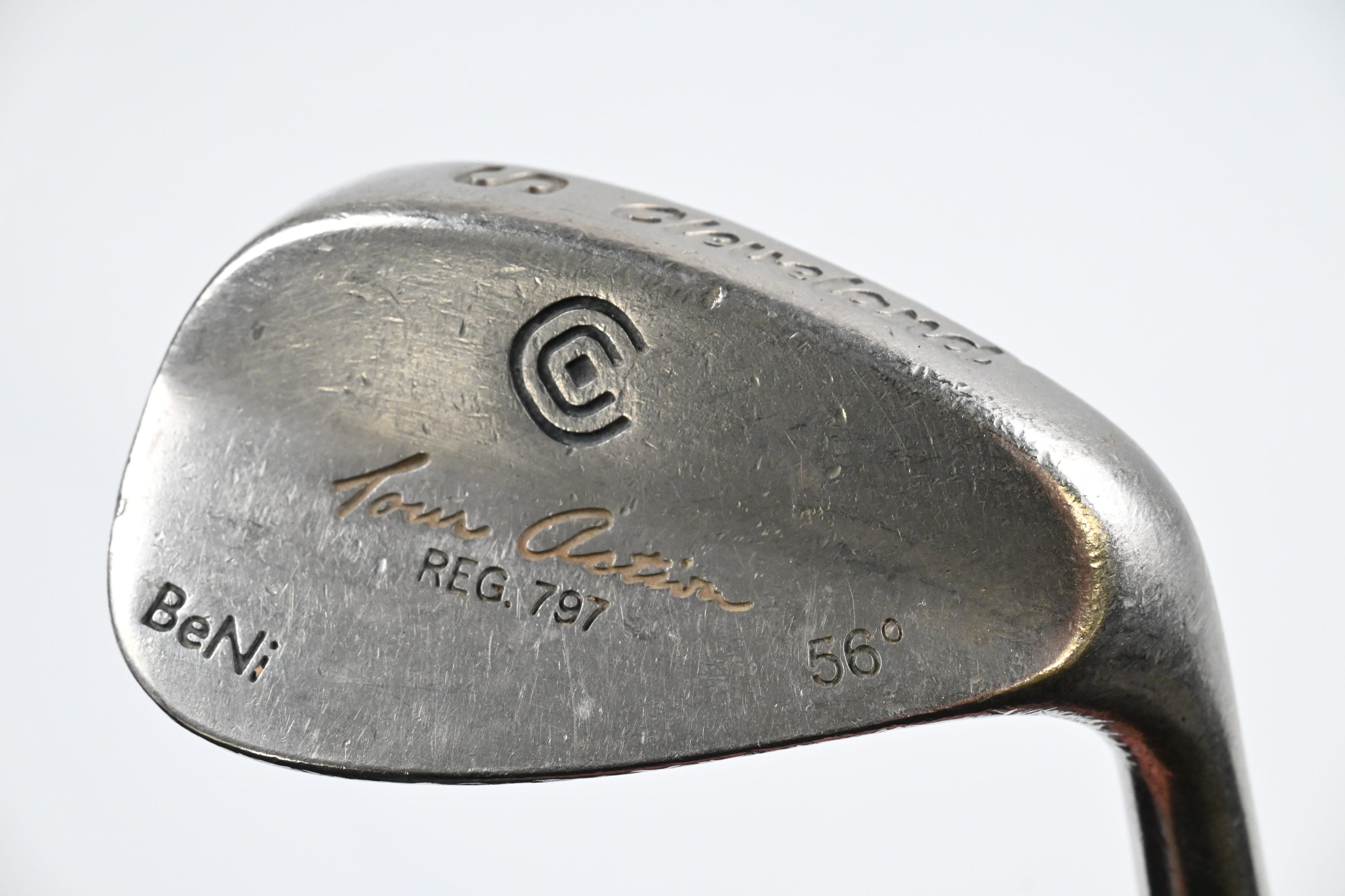 Cleveland 588 Tour Action Sand Wedge / 56 Degree / Wedge Flex Steel Shaft