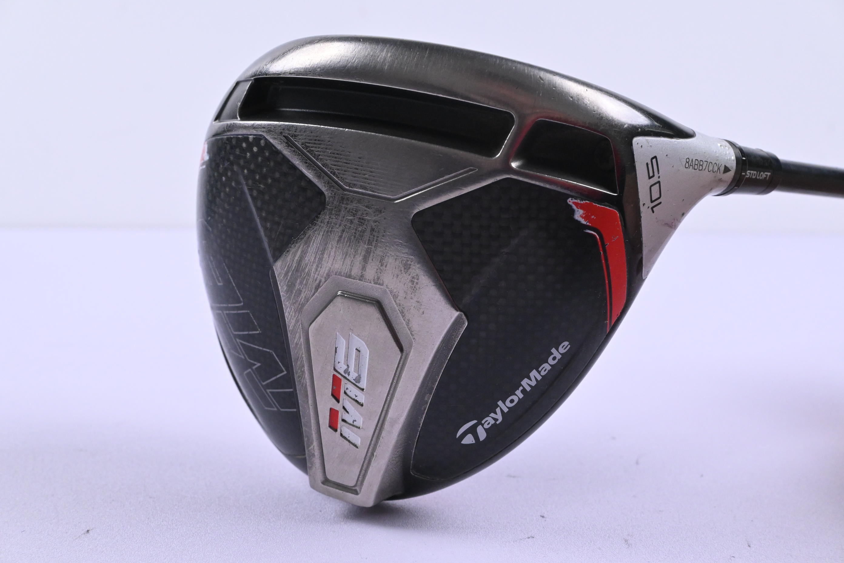 Taylormade M6 Driver / 10.5 Degree / Regular Flex Fujikura Atmos Orange 5 Shaft