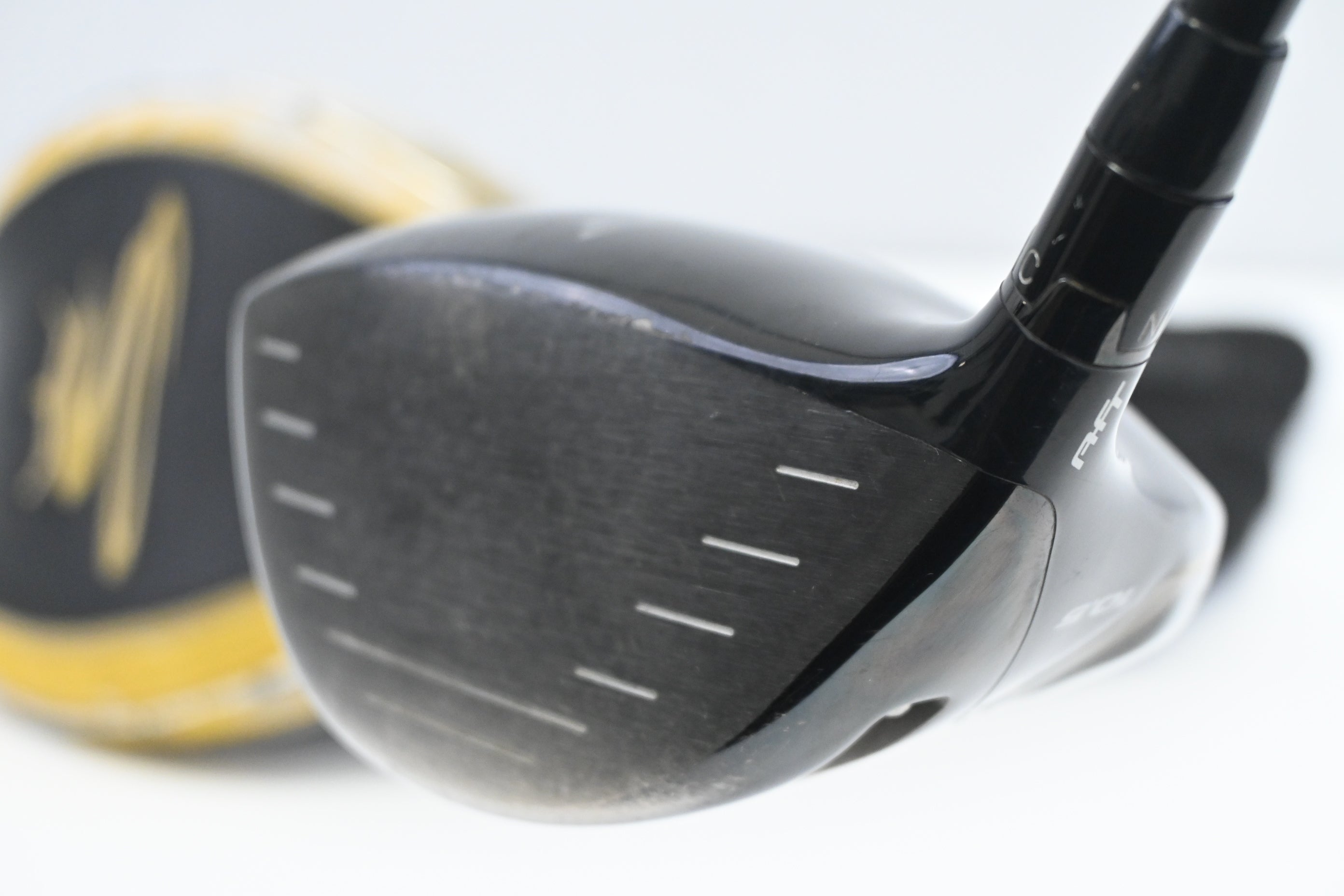 Cobra S2 Driver / 10.5 Degree / Regular Flex Fujikura MAX 65 Shaft