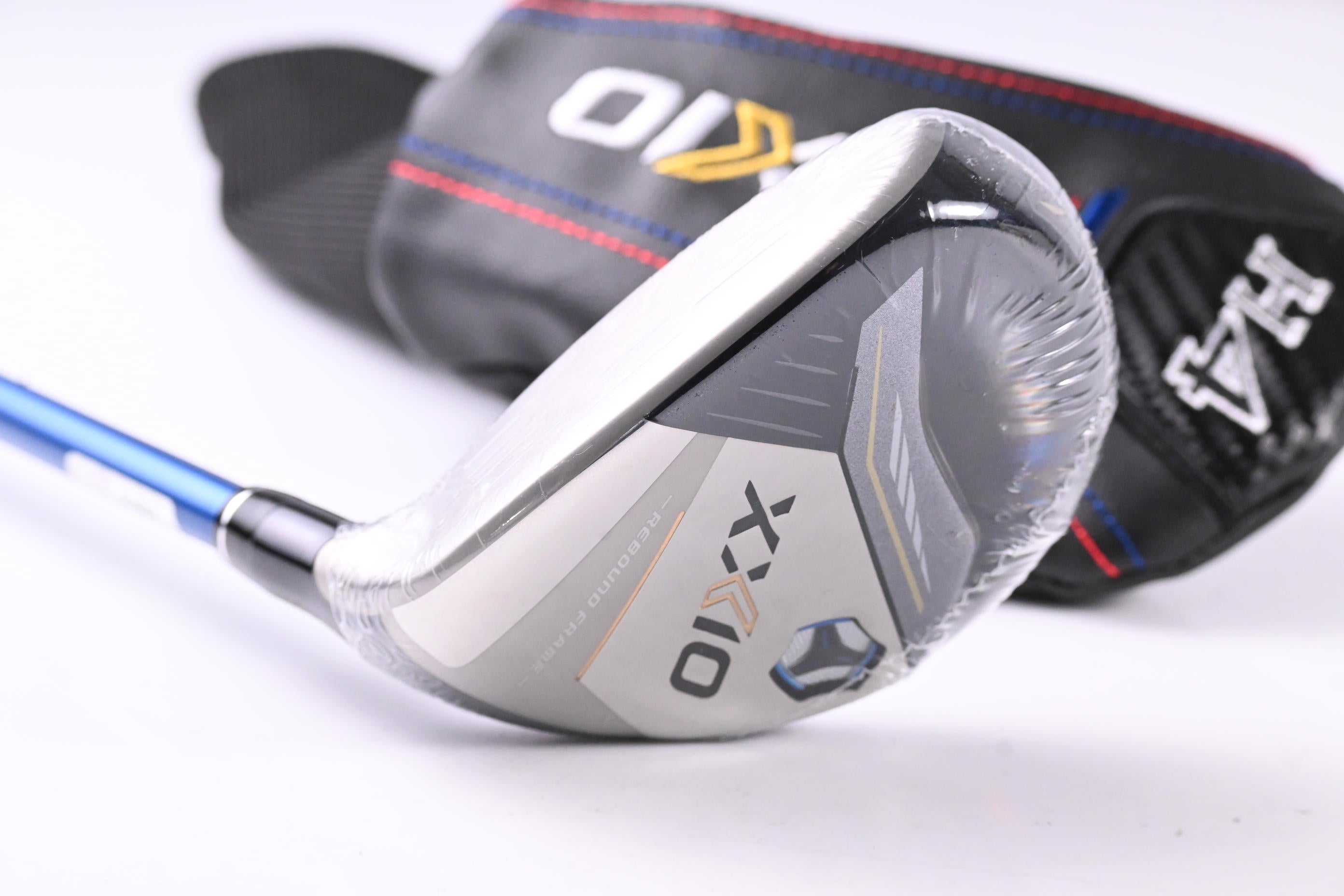 Left Hand XXIO 13 #4 Hybrid / 20 Degree / Regular Flex XXIO MP 1300 41 Shaft