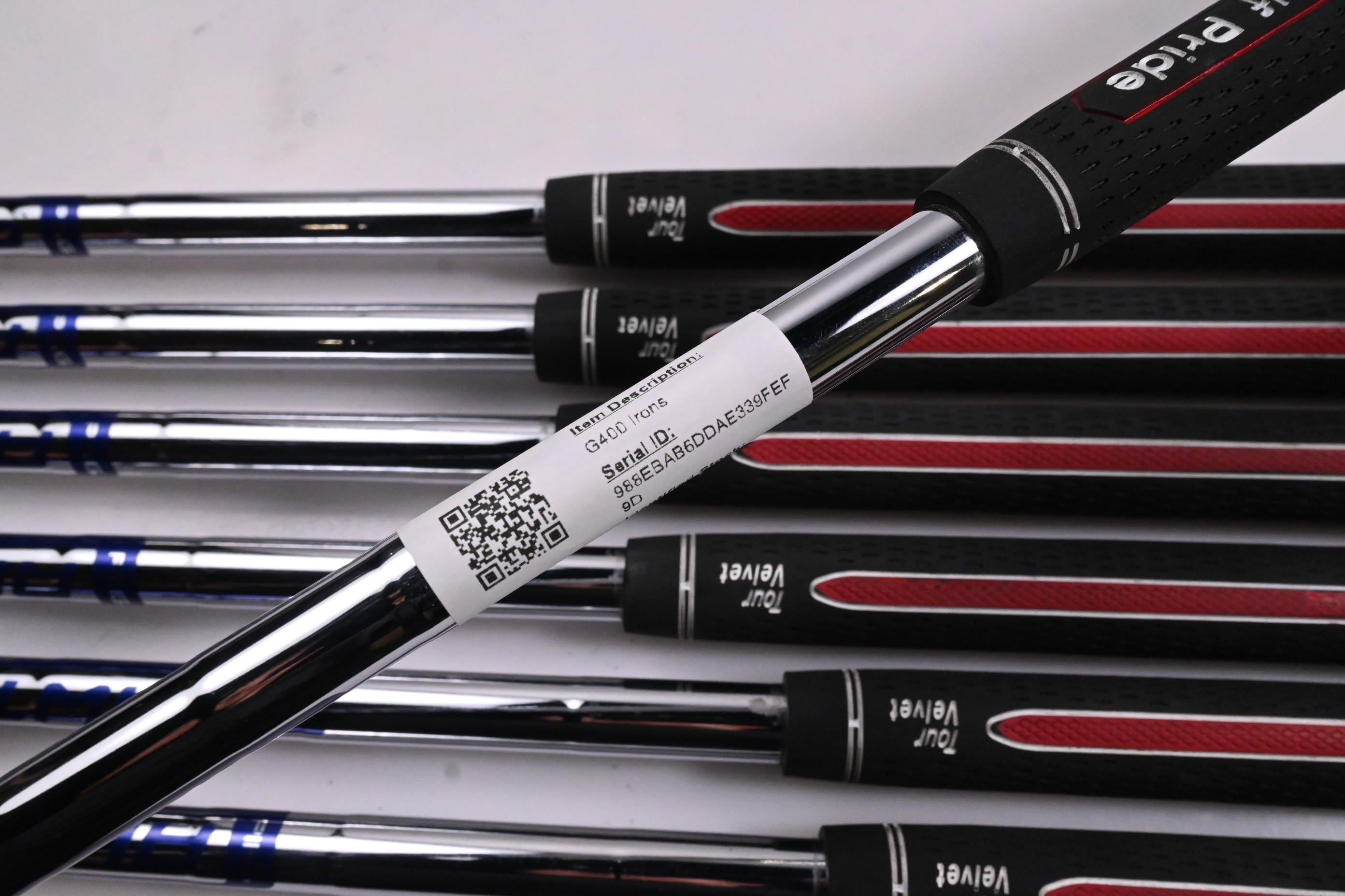 Ping G400 Irons / 4-PW / Silver Dot / Stiff Flex Ping AWT 2.0 Shafts