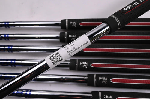Ping G400 Irons / 4-PW / Silver Dot / Stiff Flex Ping AWT 2.0 Shafts