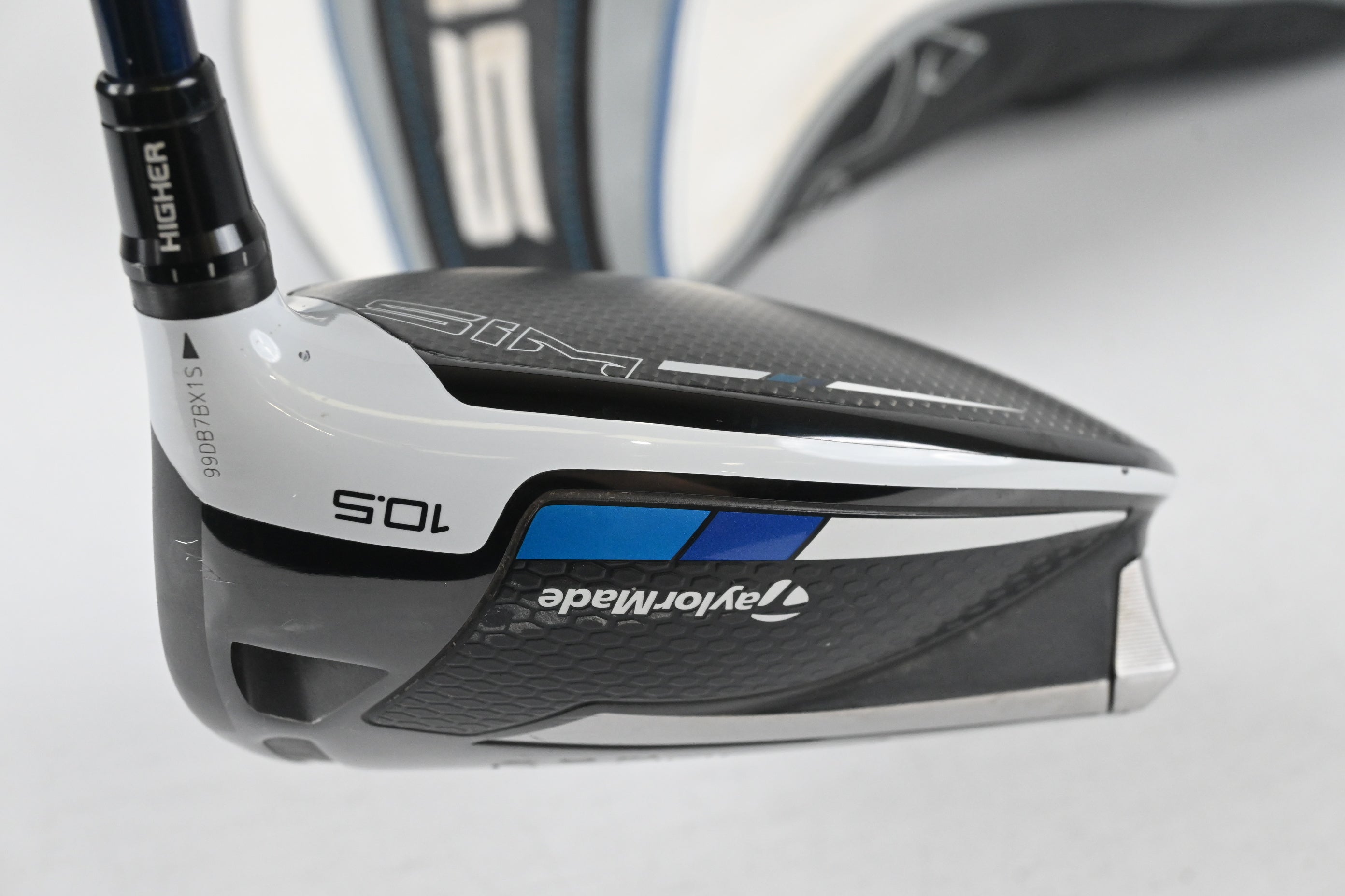Taylormade SIM Max Driver / 10.5 Degree / Stiff Flex Ventus Blue 6 Shaft