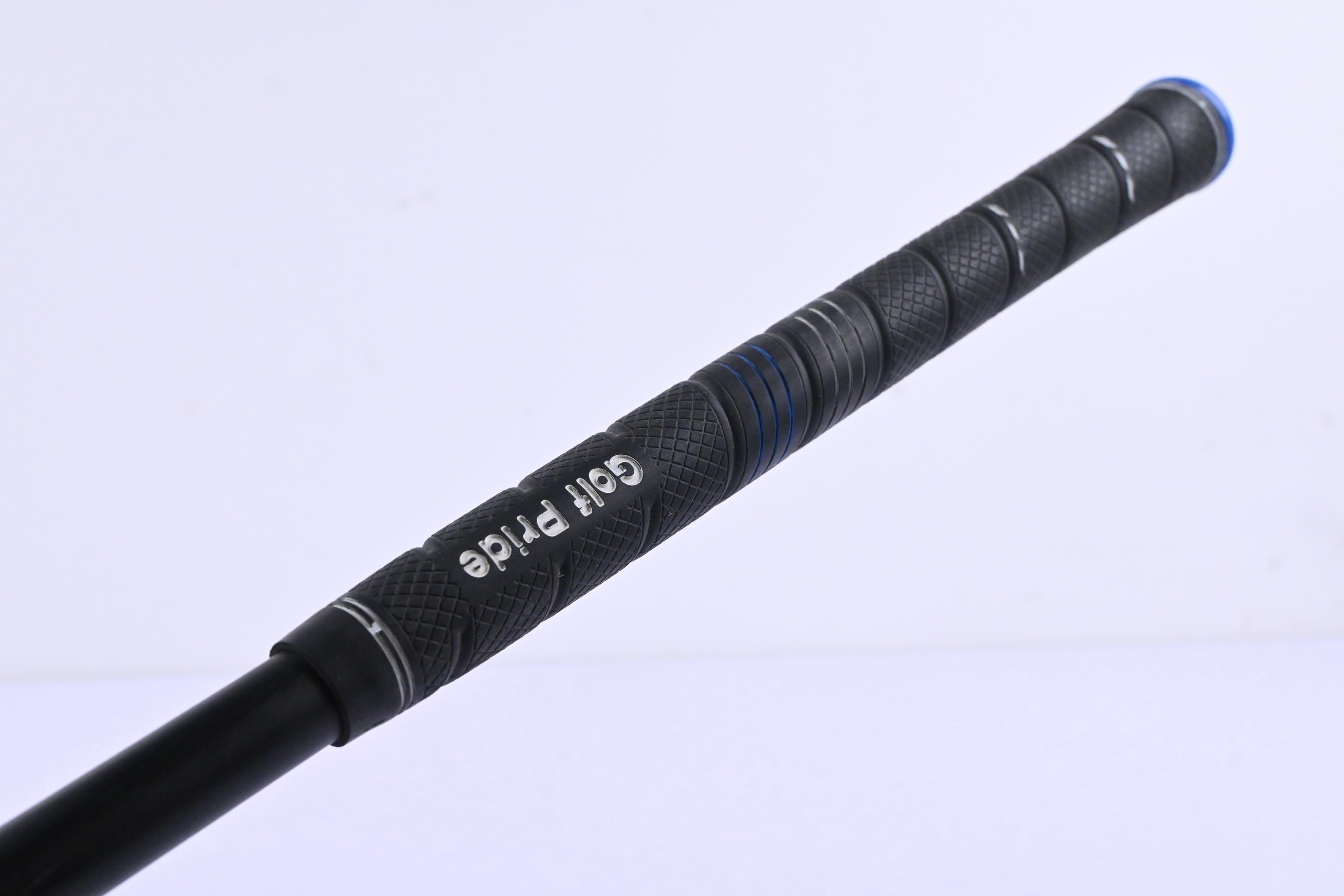 Titleist TSR2 #3 Wood / 16.5 Degree / Regular Flex HZRDUS Gen4 Red CB 60 Shaft