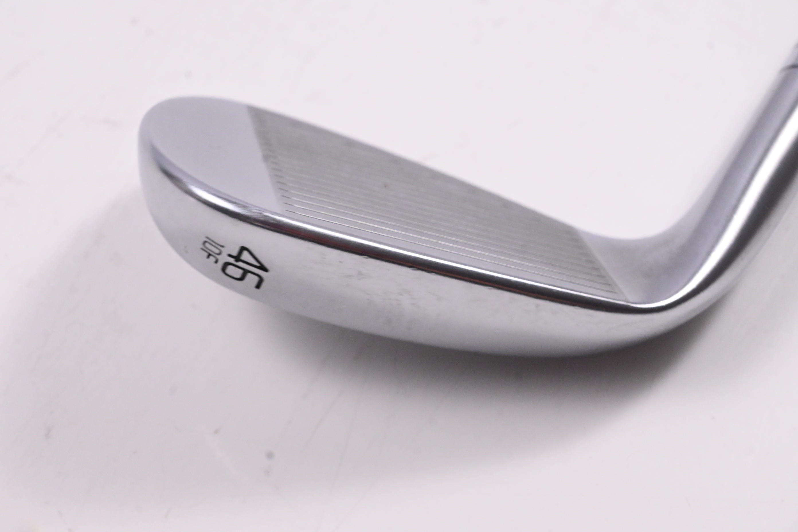 Titleist Vokey SM11 Pitching Wedge / 46 Degree / Wedge Flex Dynamic Gold 105 Shaft