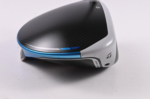 Taylormade SIM2 Max D Driver / 10.5 Degree / Stiff Flex Aldila Rogue Silver 60