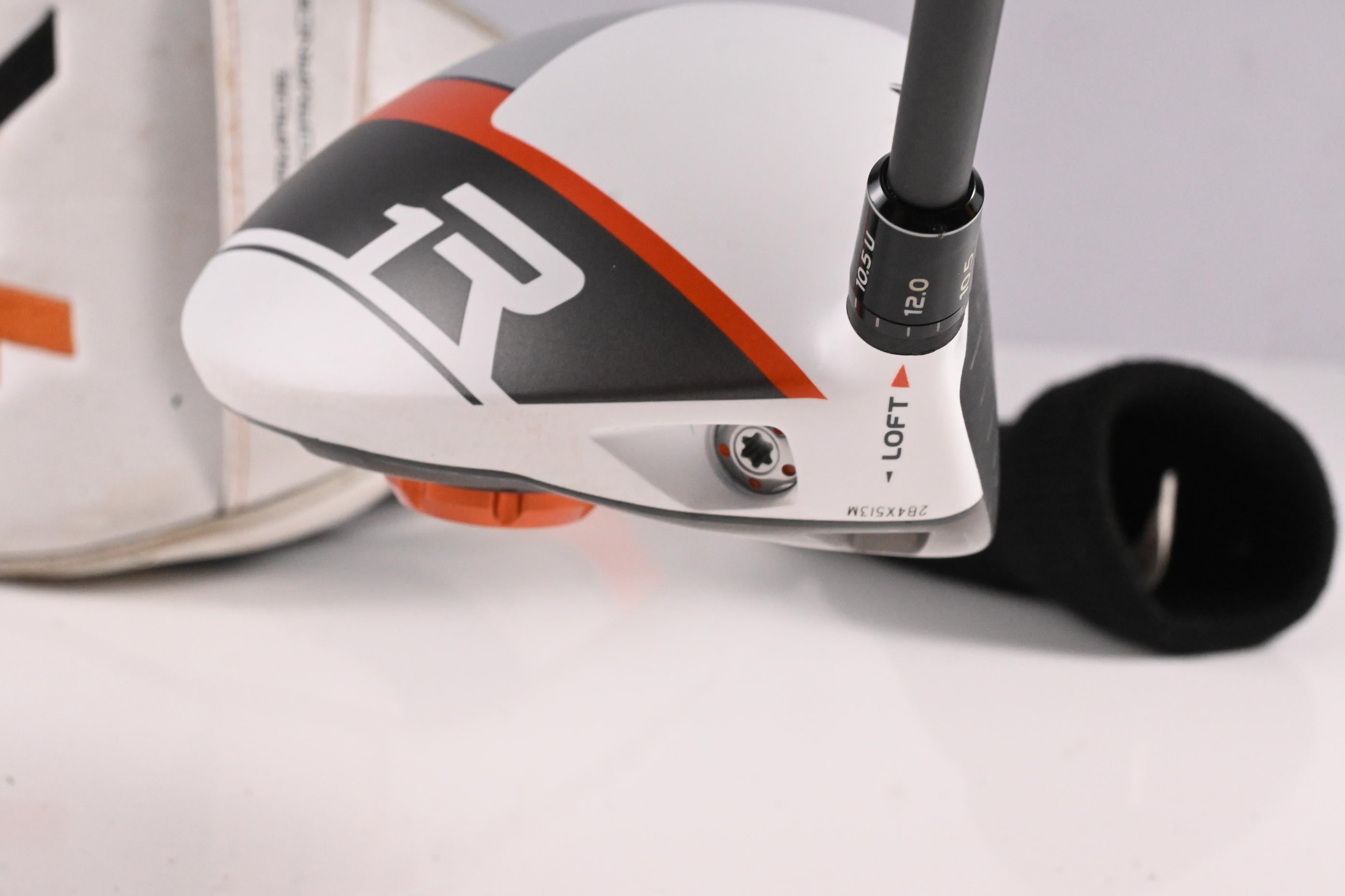 Left Hand Taylormade R1 Driver / 8 - 12 Degree / Regular Flex Aldila Phenom 55